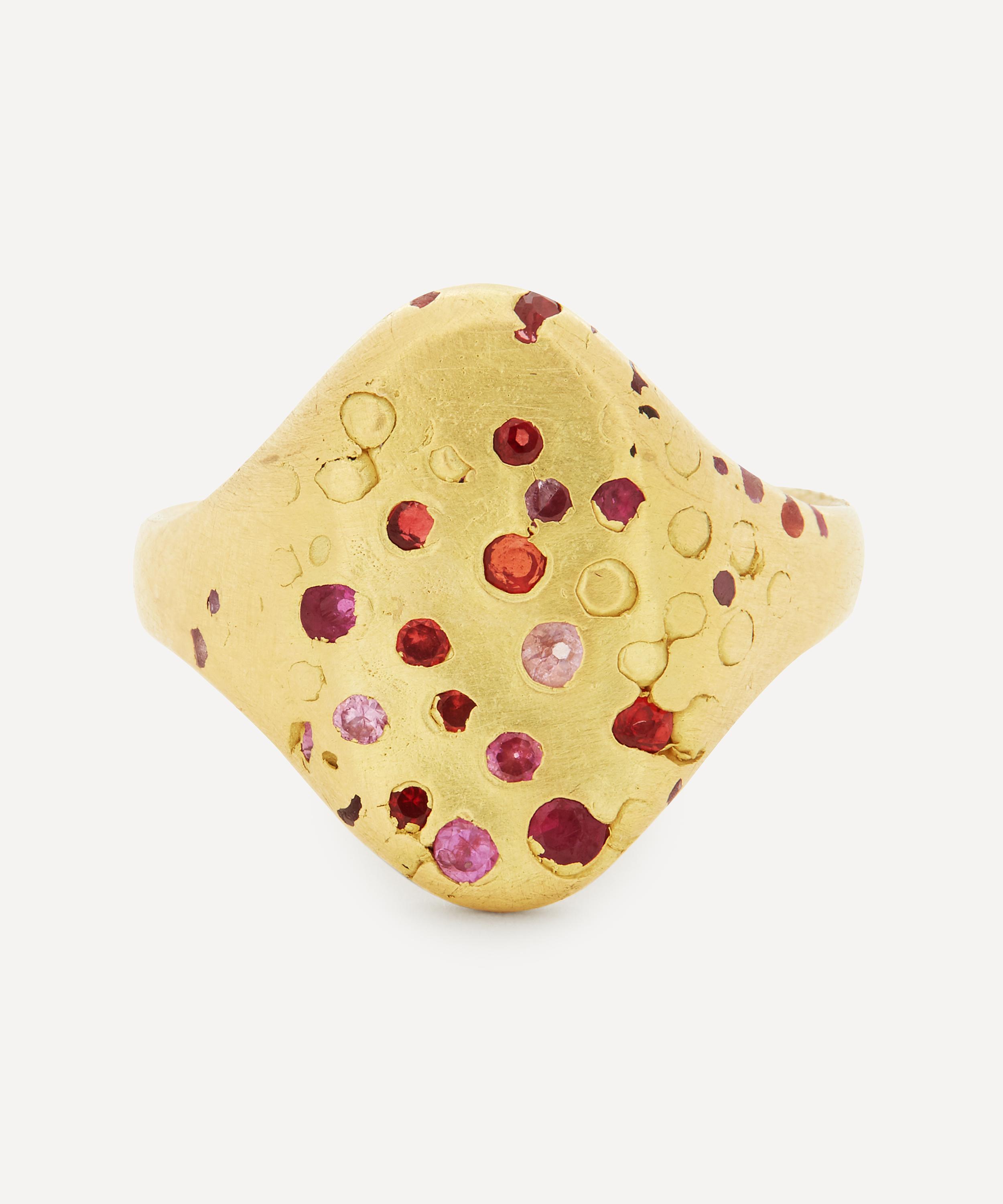 Polly Wales - 18ct Gold Plum Blossom Sapphire Signet Ring