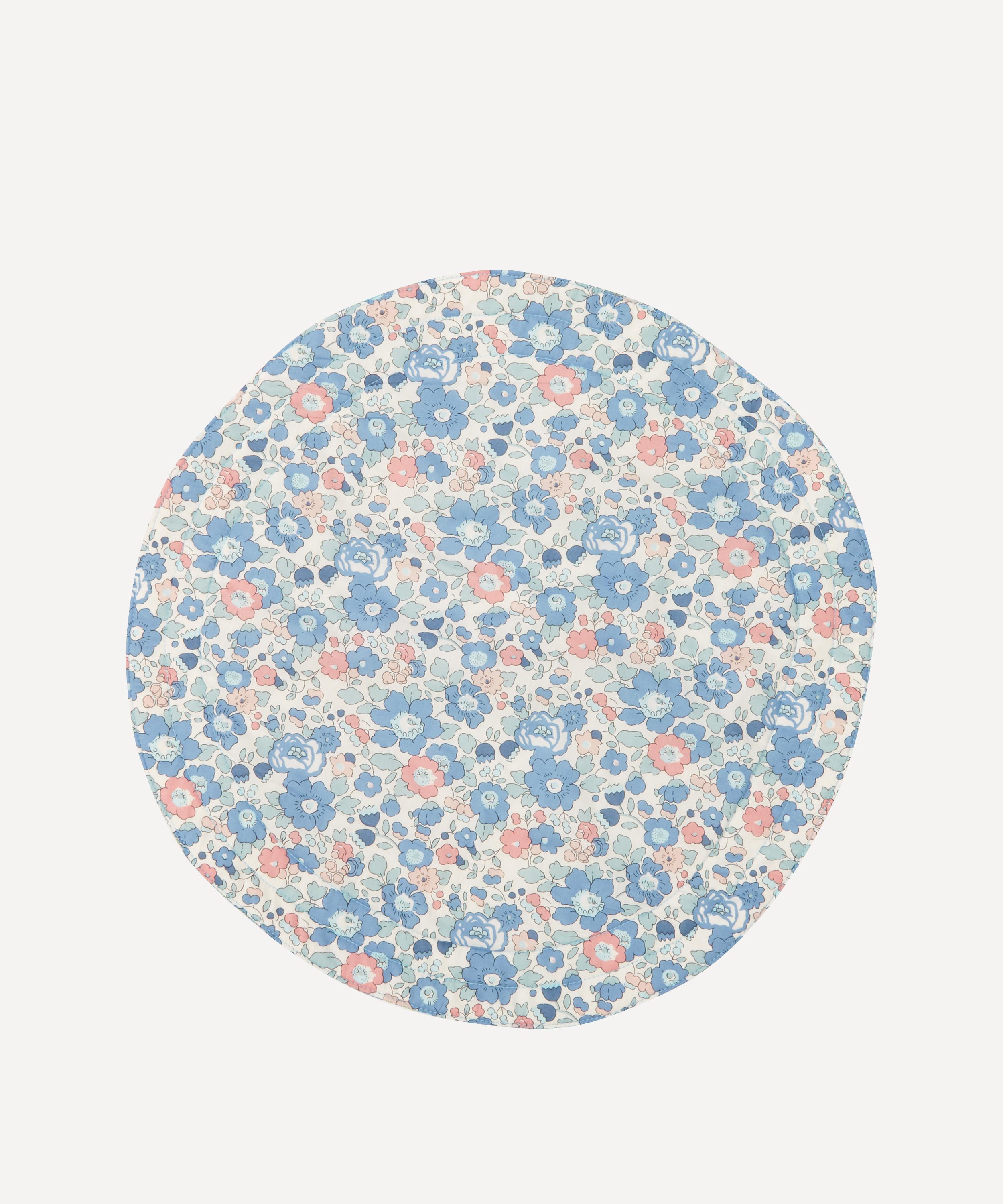 Coco & Wolf - Betsy and Amelie Stitch Edge Circle Placemat image number 0