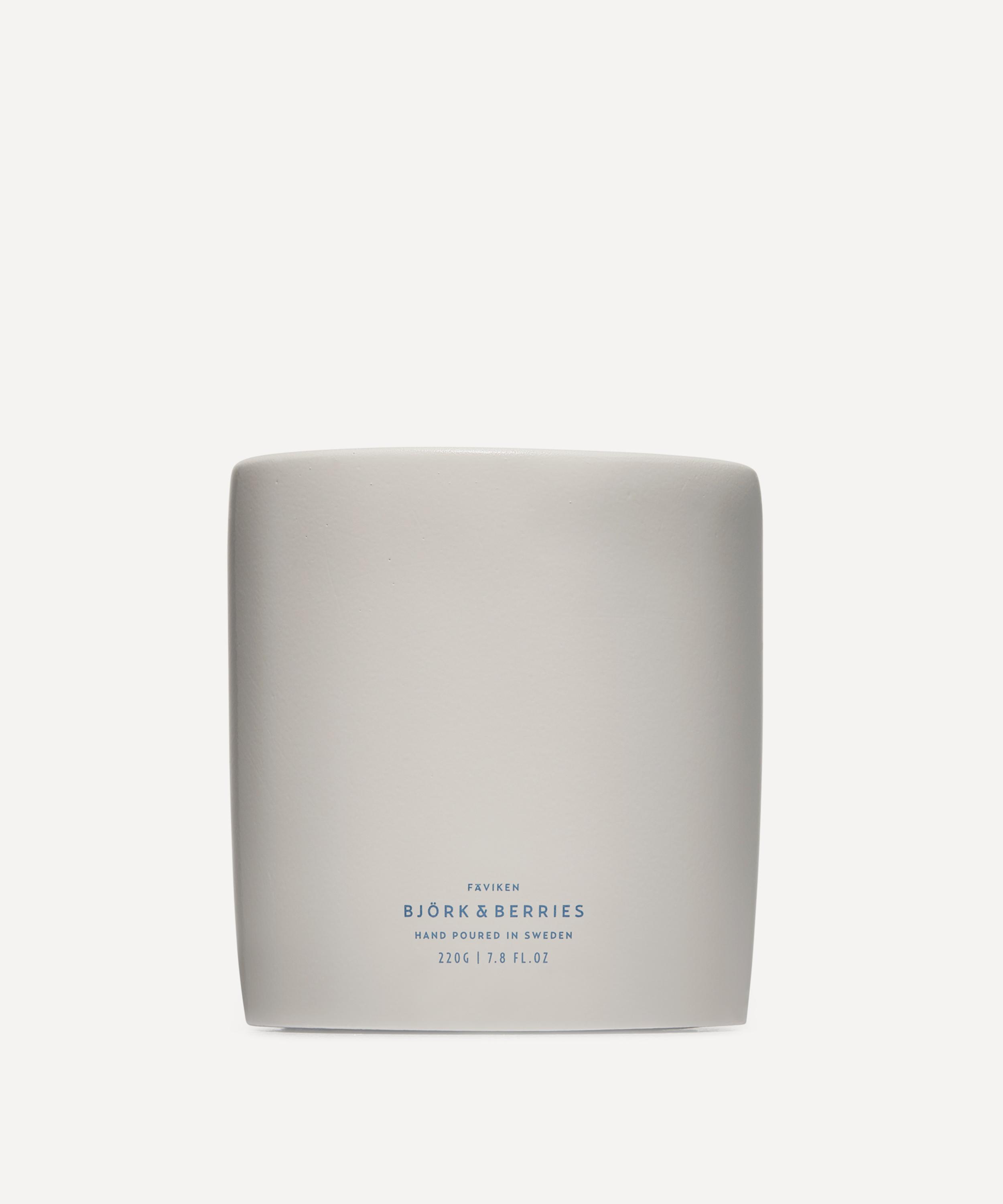 Björk & Berries - Fäviken Scented Candle 220g image number 0
