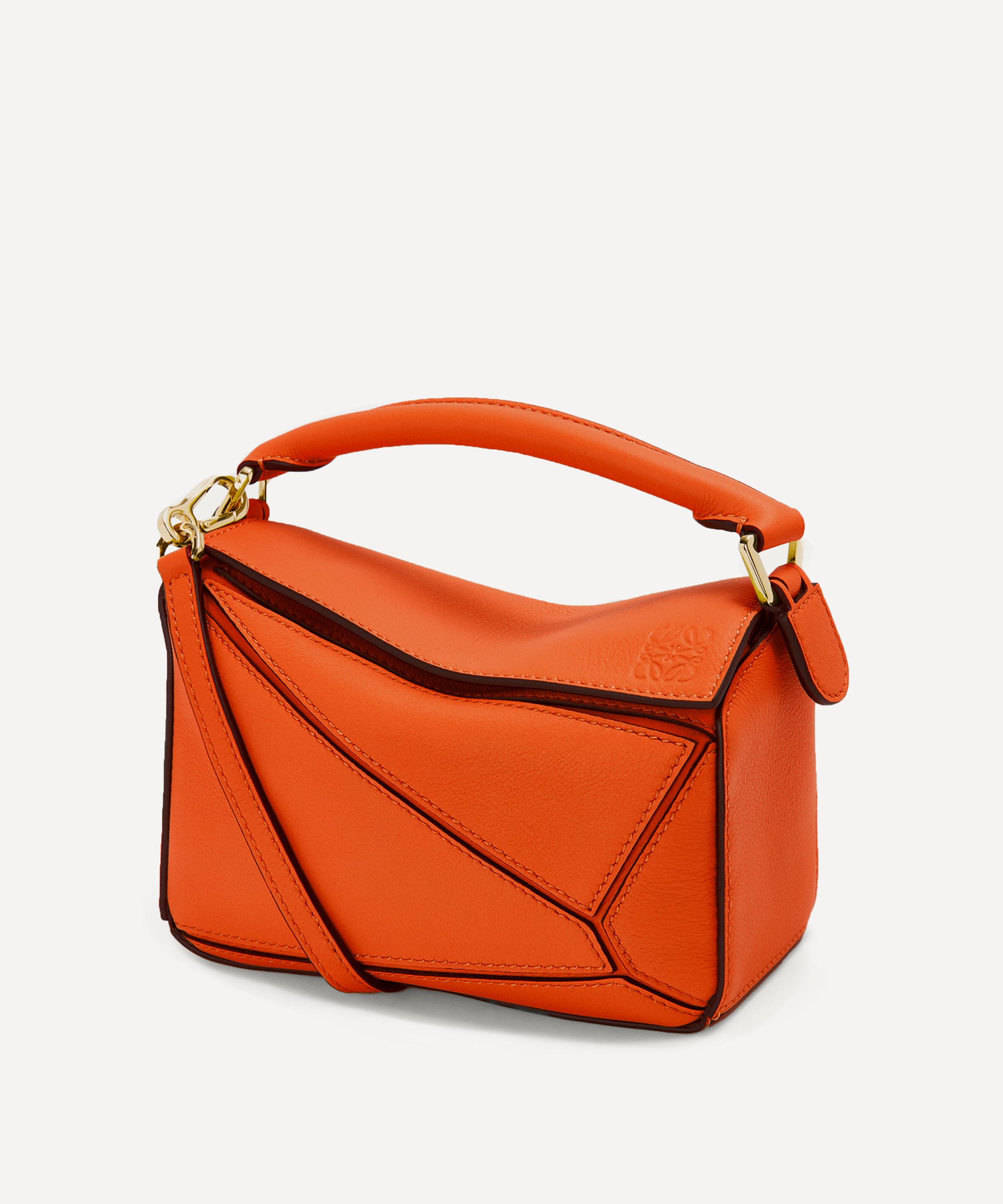 Loewe Puzzle Medium Leather Shoulder Bag Red