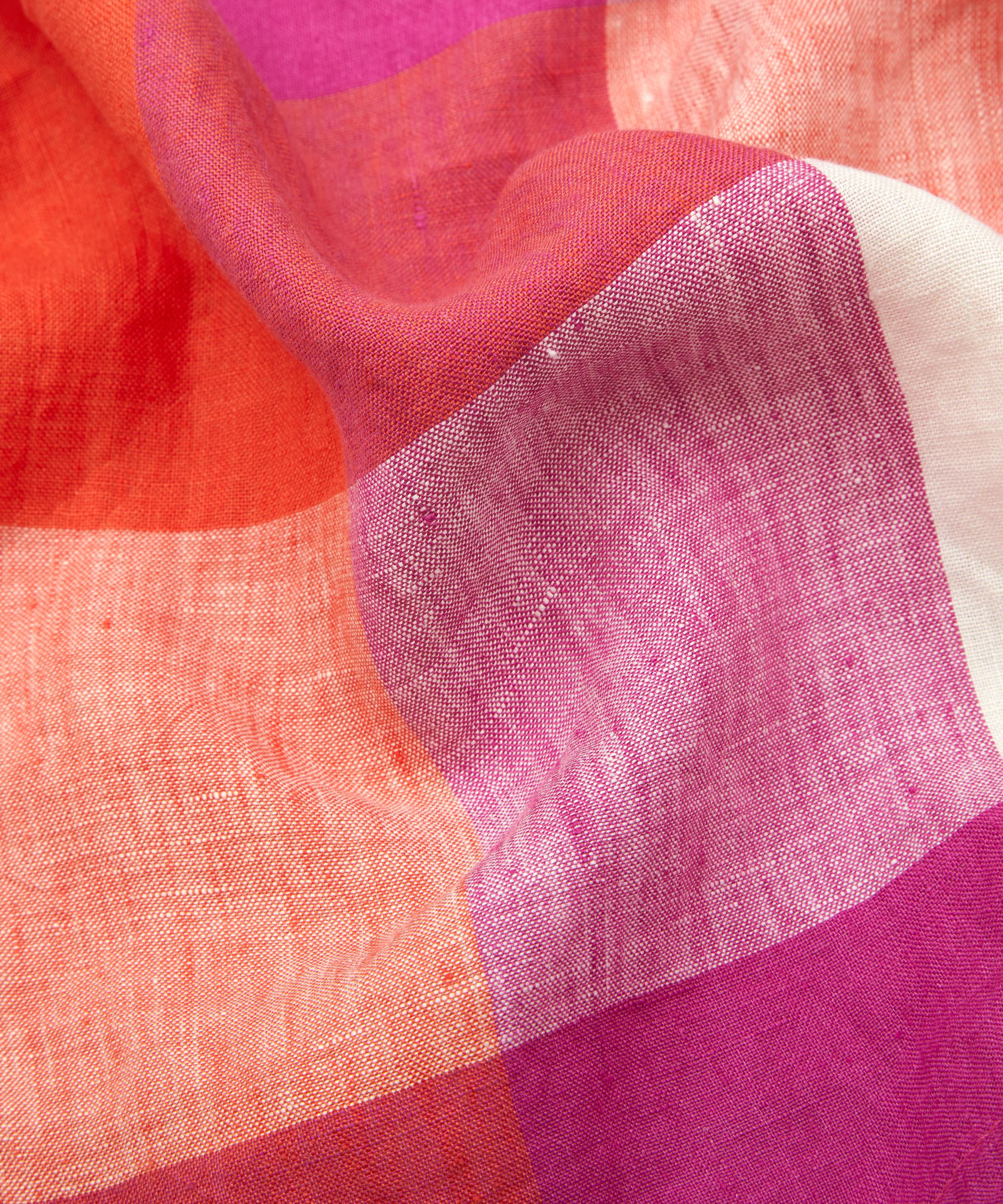 Society of Wanderers - Sherbet Check 50x50cm Napkins Set of Four image number 3