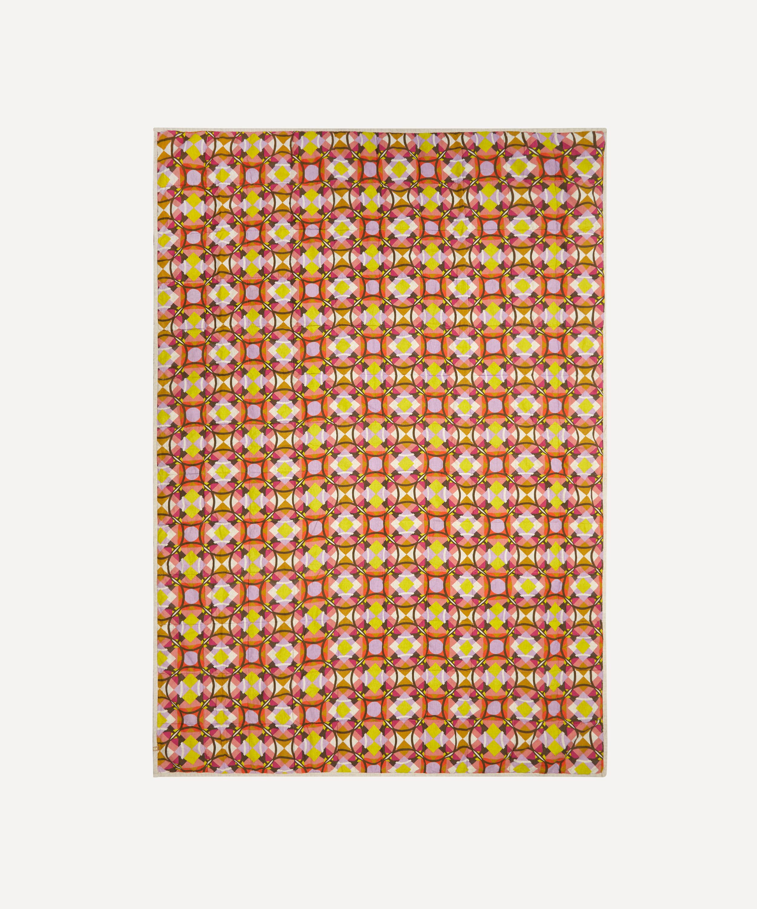 Society of Wanderers - Gogo and Gigi Floral Double Sided Standard Quilt image number 2