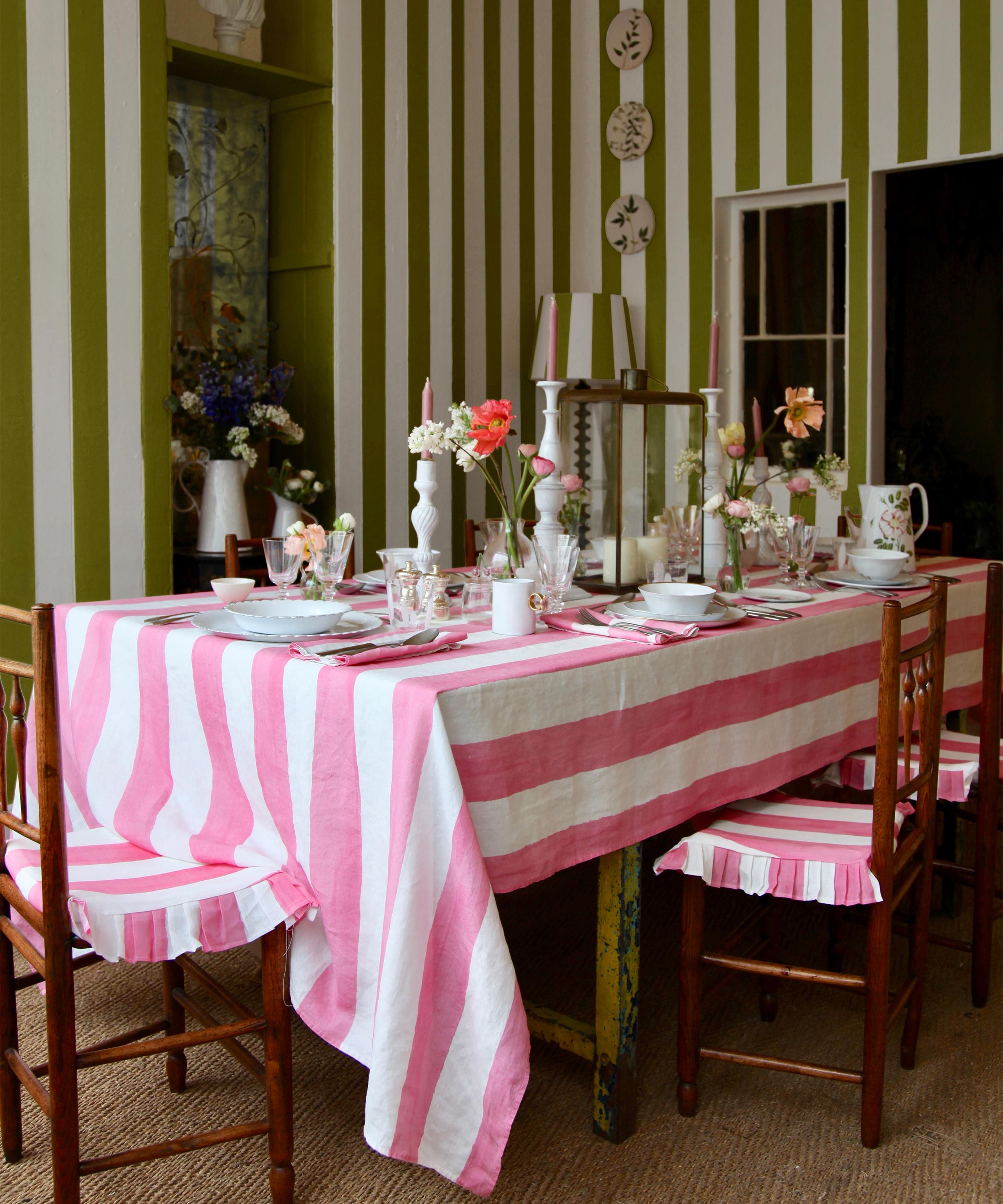 Striped tablecloth shop