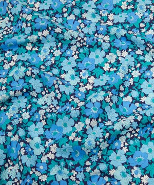 Liberty Fabrics - Cosmos Flower Lasenby Quilting Cotton image number 4