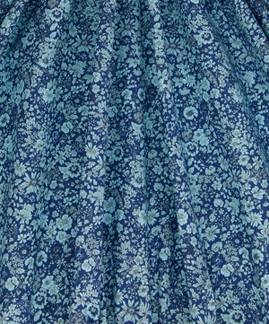 Liberty Fabrics - Emily Silhouette Flower Lasenby Cotton image number 2