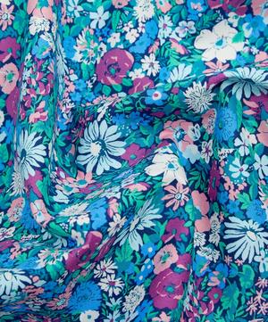 Liberty Fabrics - Malvern Meadow Lasenby Quilting Cotton image number 3