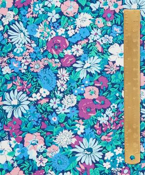 Liberty Fabrics - Malvern Meadow Lasenby Quilting Cotton image number 4