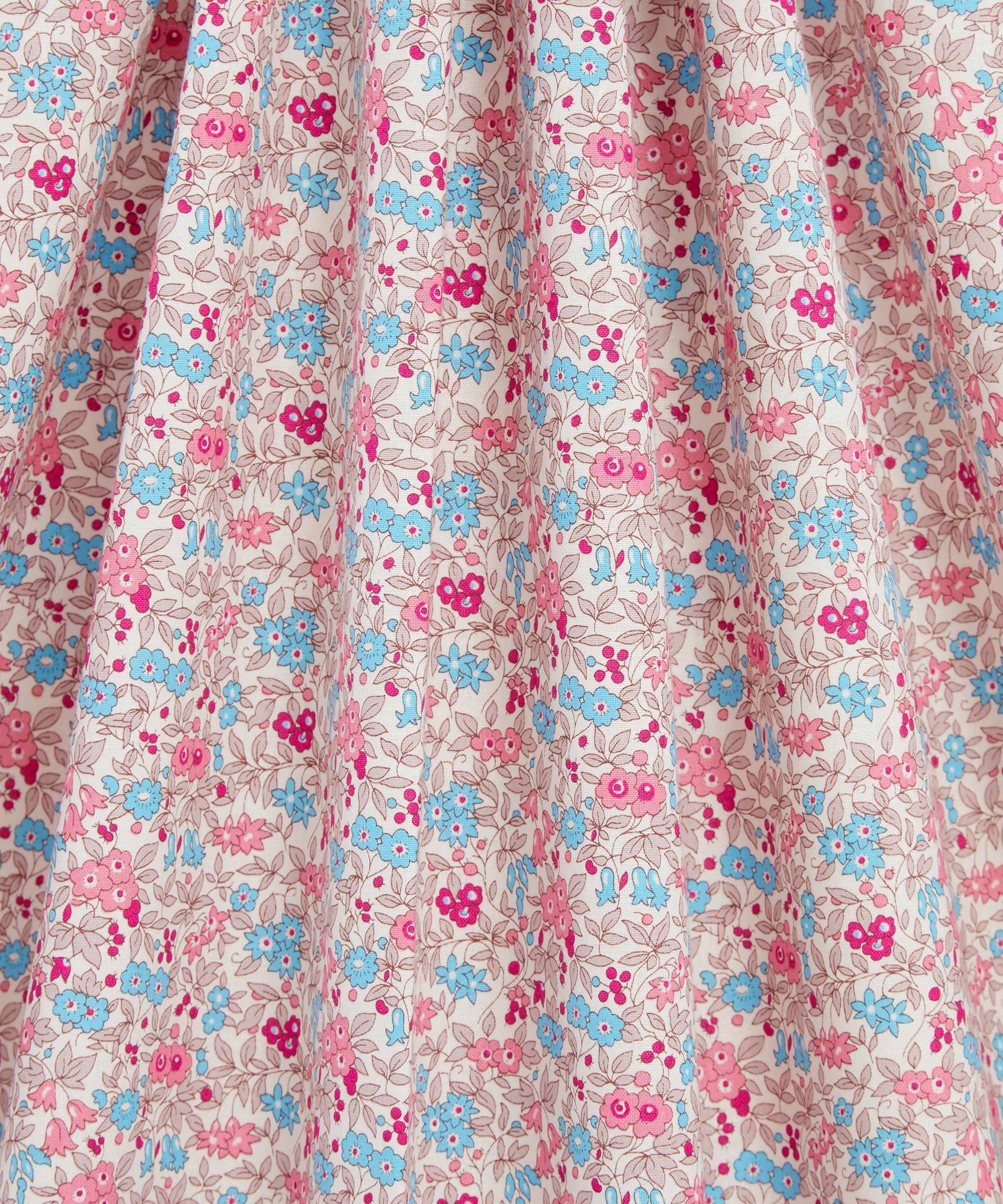 Liberty Fabrics - Forget Me Not Blossom Lasenby Quilting Cotton image number 3