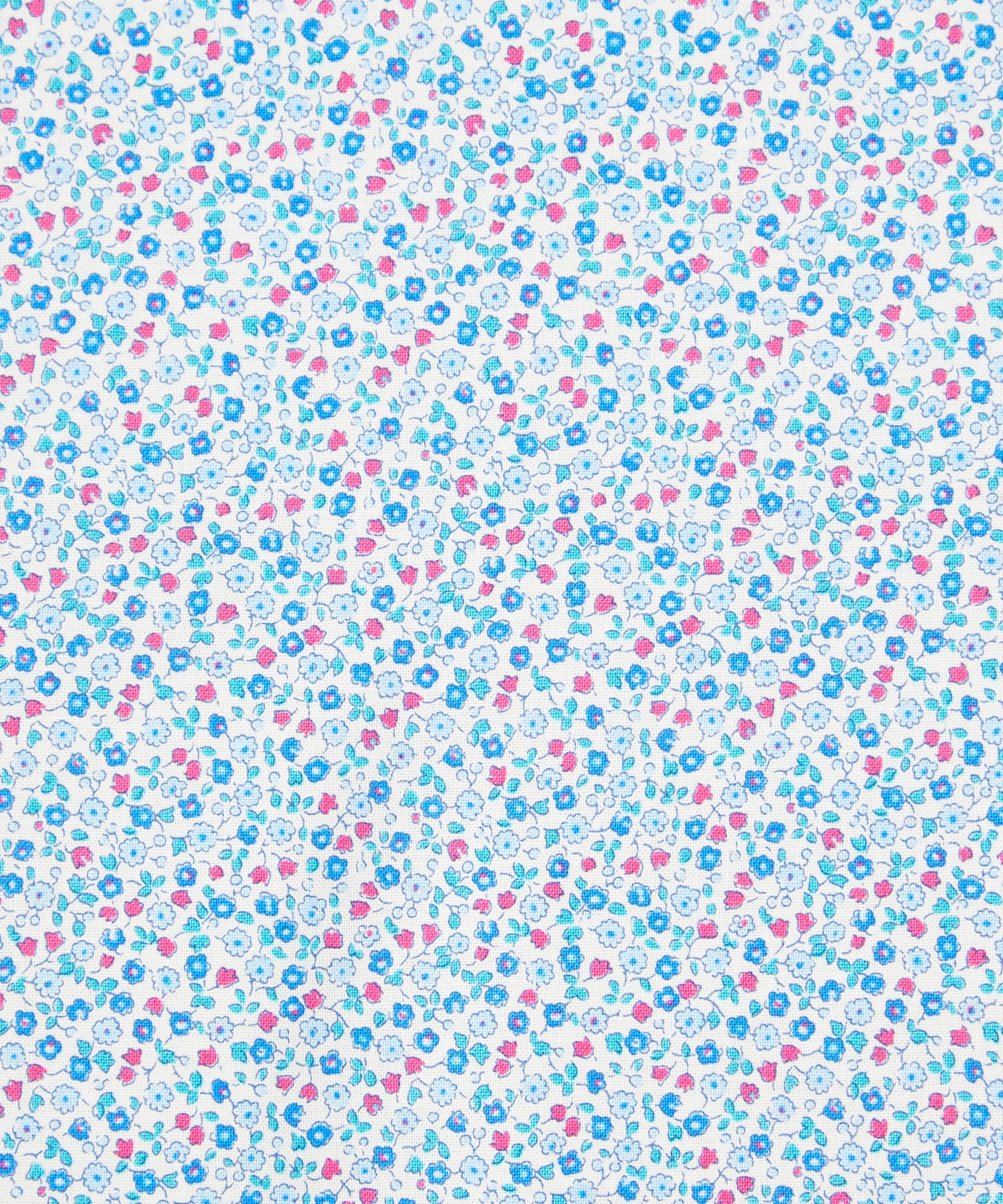 Liberty Fabrics - Suffolk Fields Lasenby Quilting Cotton image number 0