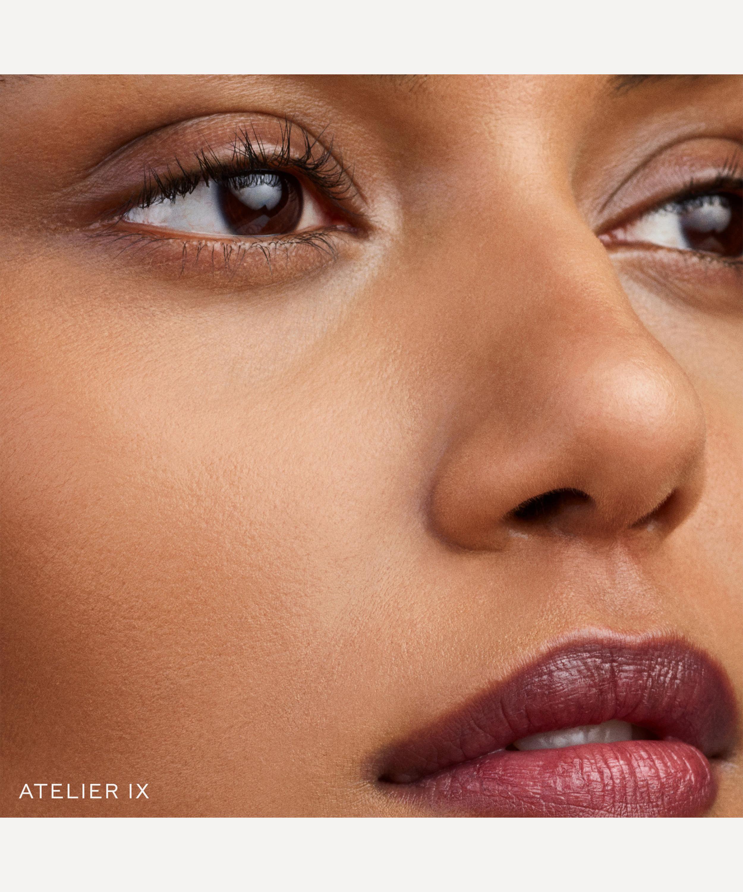 Westman Atelier - Vital Skin Foundation Stick 9g image number 2