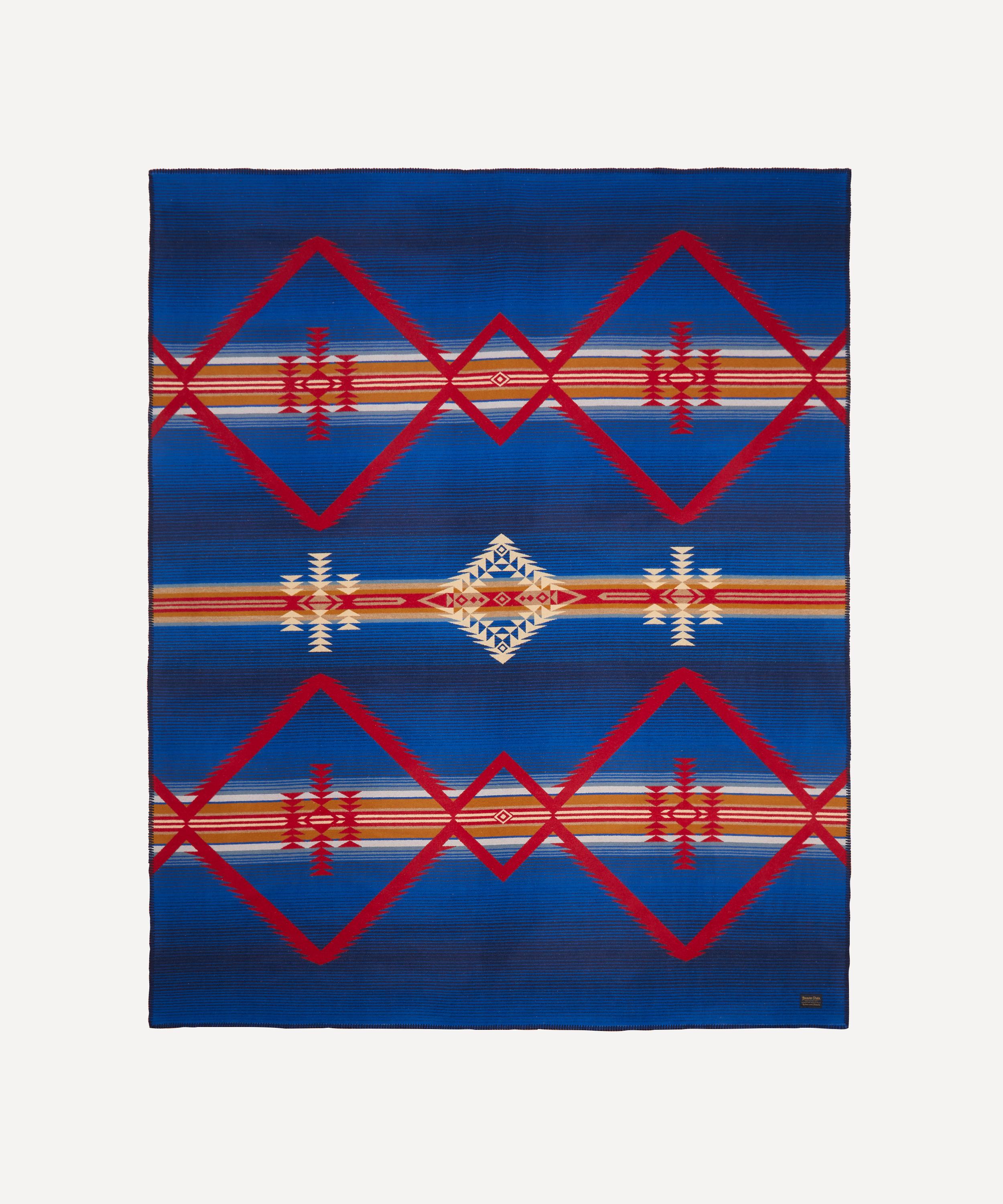 Pendleton Alta Lakes Jacquard Blanket