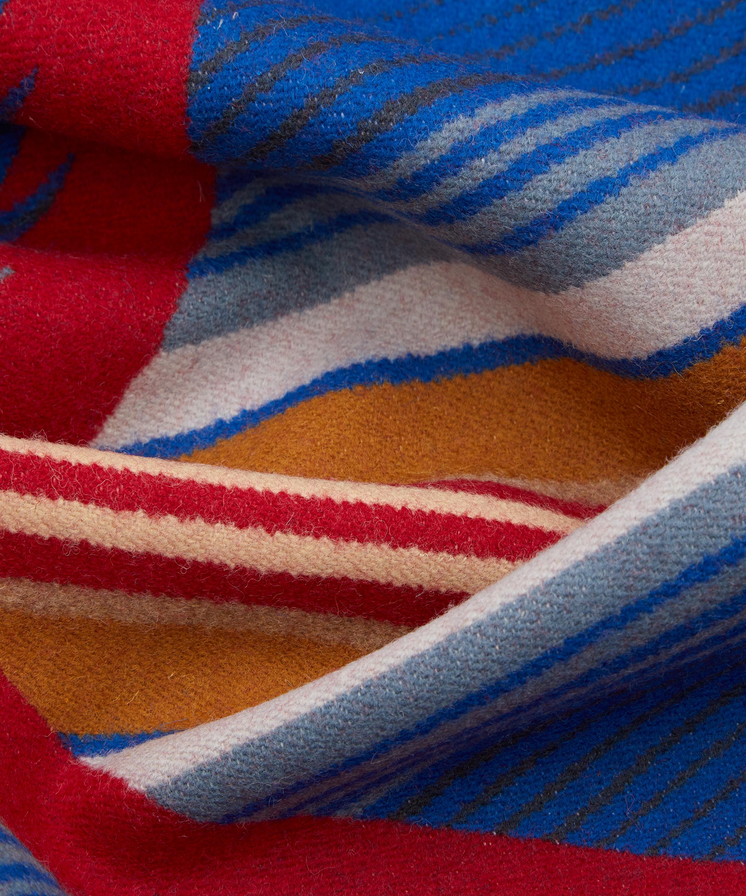 Pendleton - Alta Lakes Jacquard Blanket image number 2