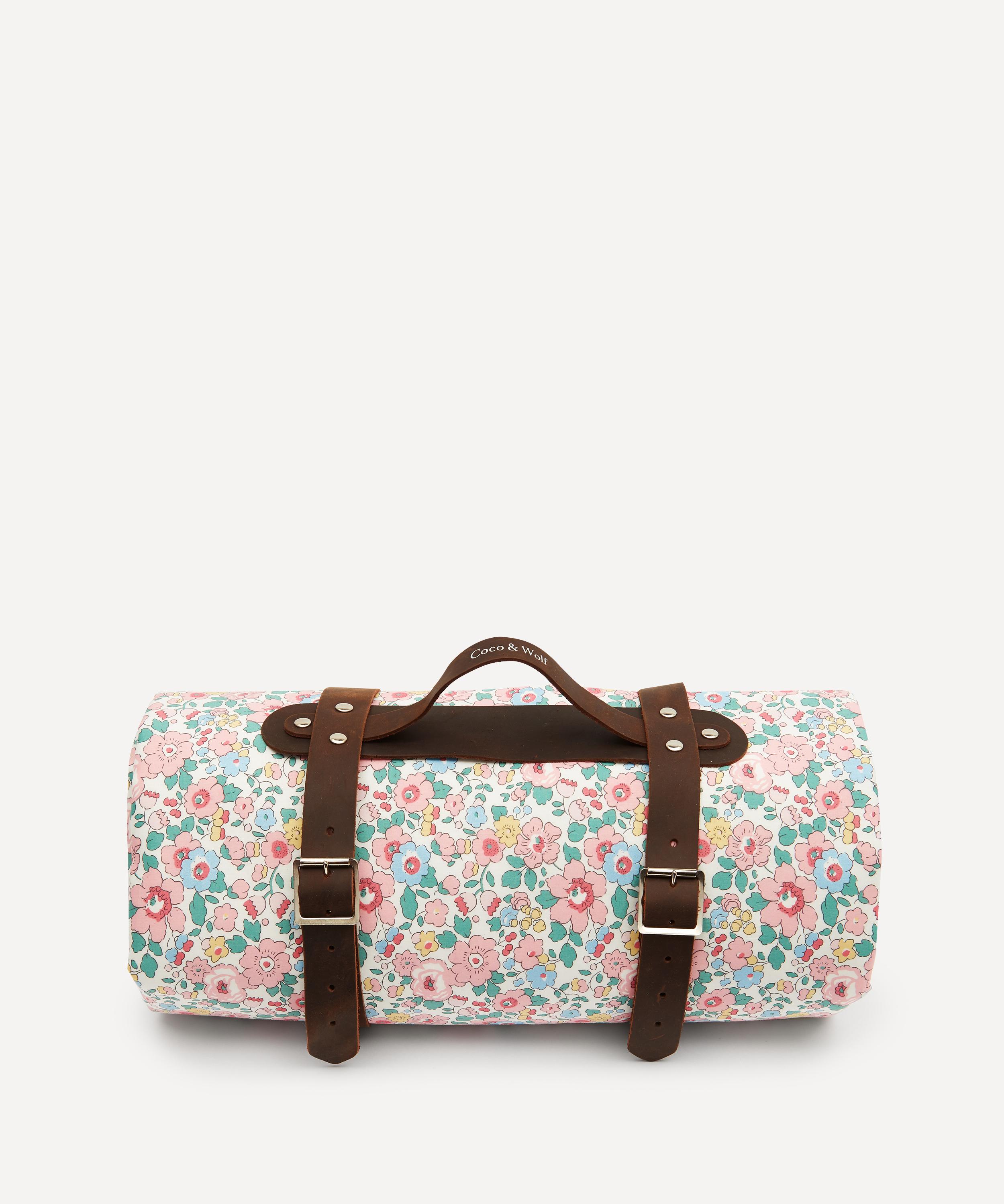 Coco & Wolf - Mitsi Valeria Picnic Blanket image number 0