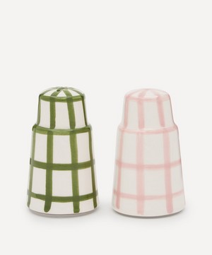 Vaisselle - Salt N’ Pepa Shakers Set of Two image number 0