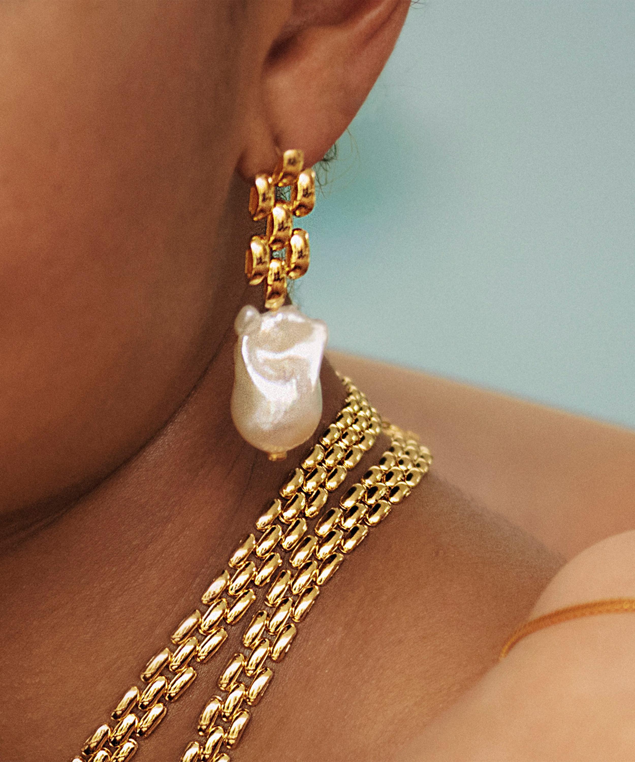 BAROQUE PEARL CHAIN DROP EARRINGS