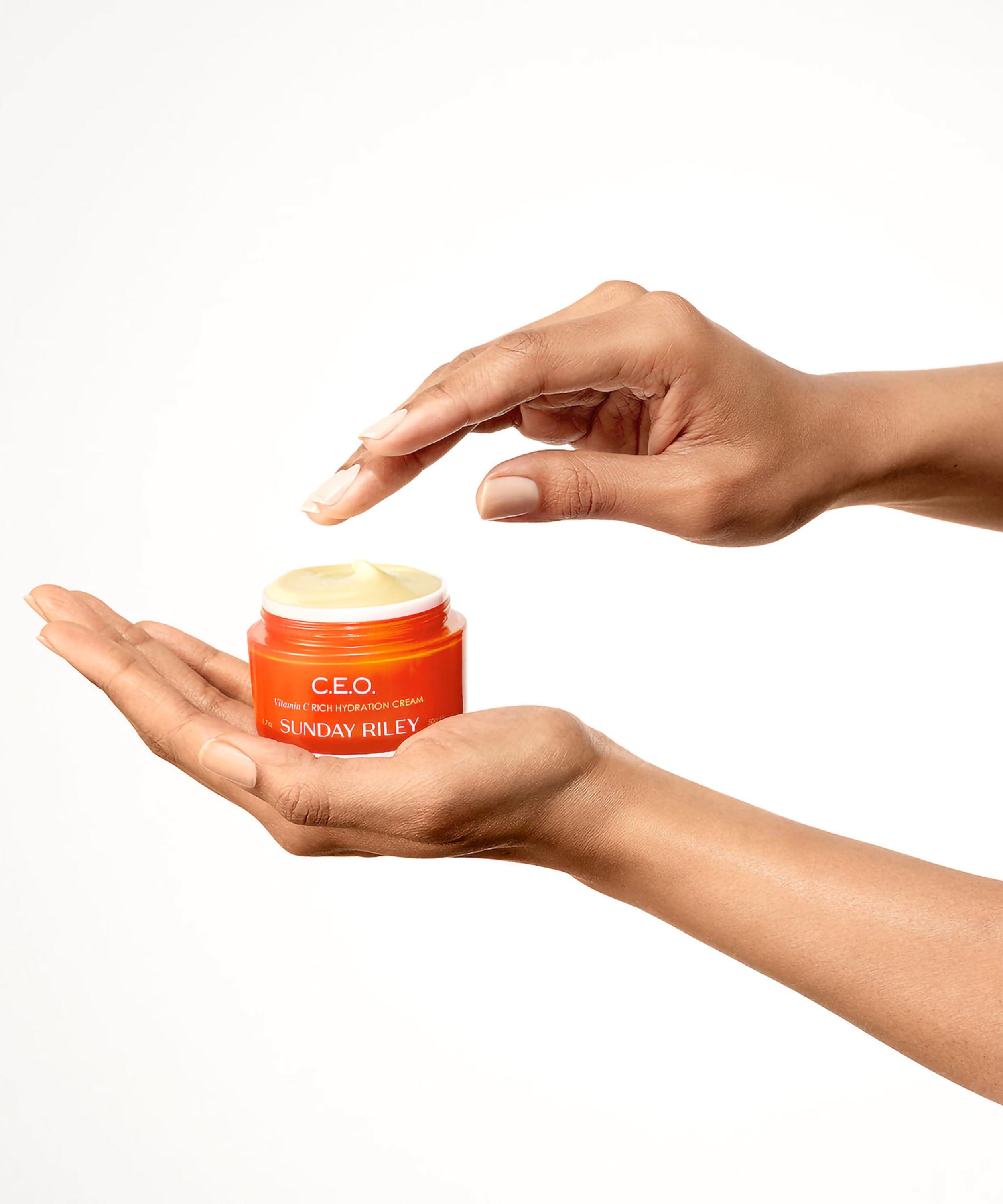 Sunday Riley - C.E.O Vitamin C Rich Hydration Cream 50g image number 4