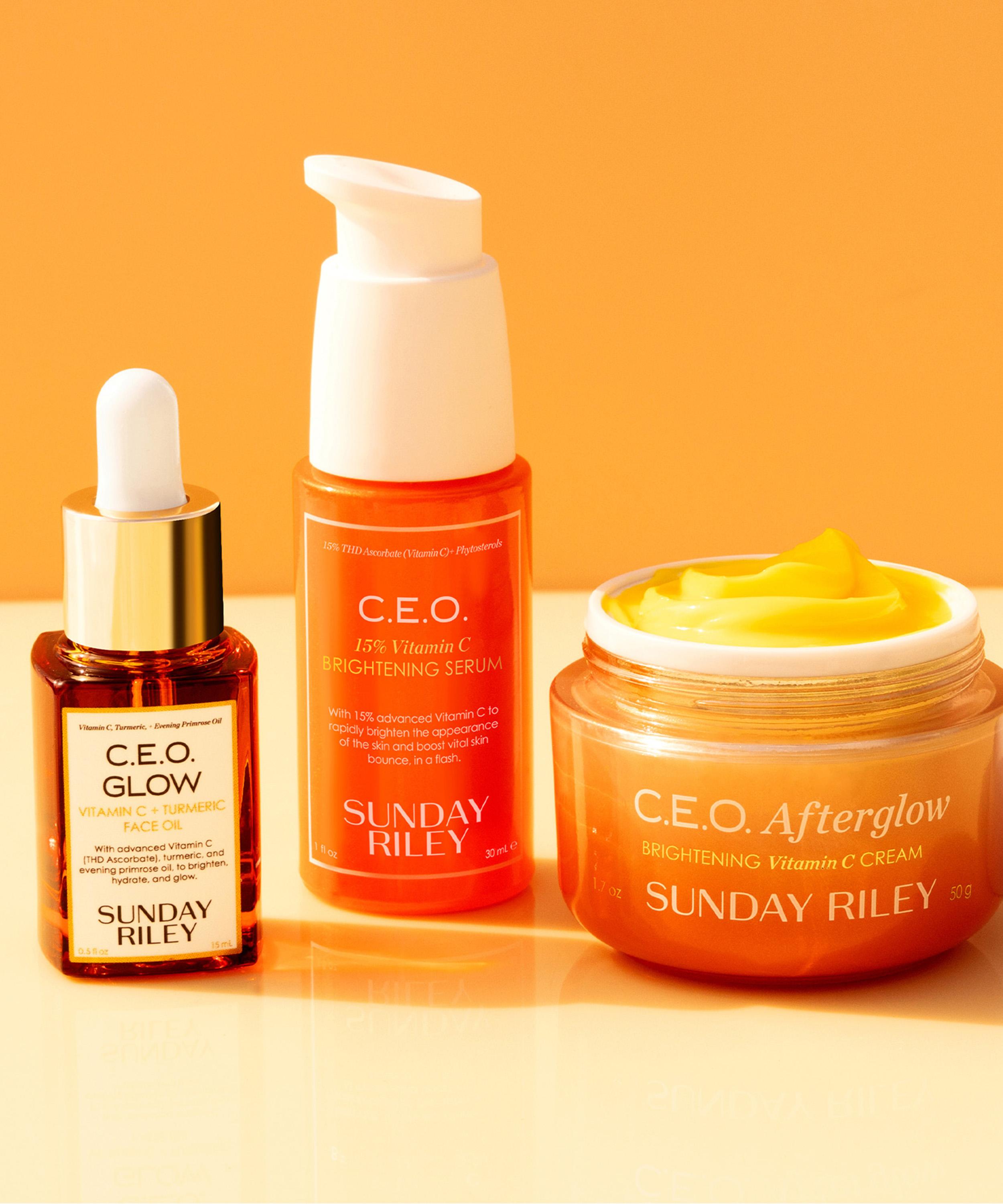 Sunday Riley - C.E.O Glow Vitamin C and Turmeric Face Oil 35ml image number 3