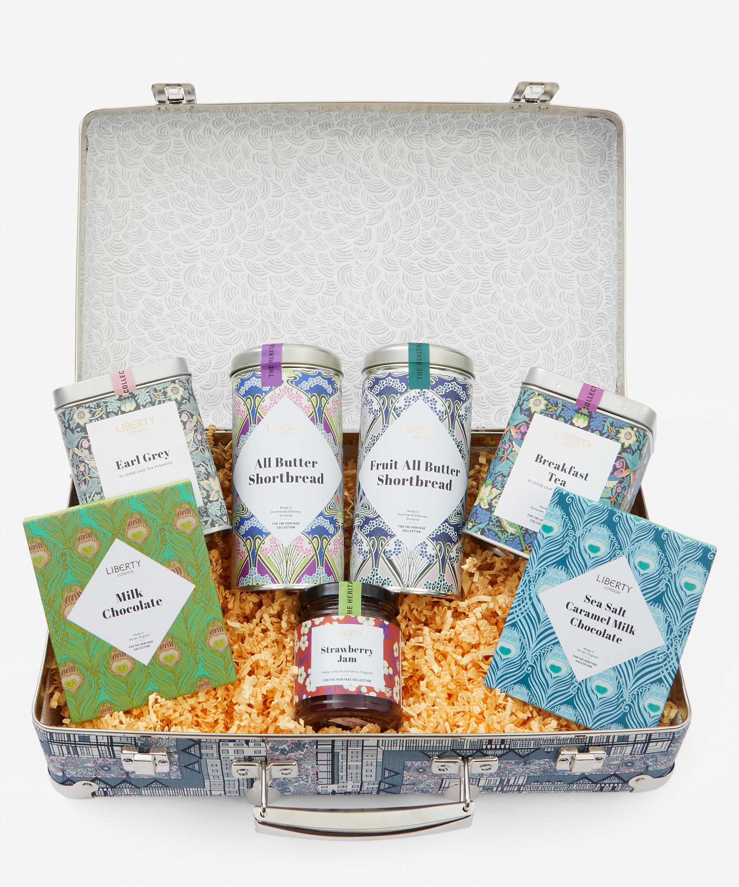 Liberty - Tudor Belle Heritage Suitcase Hamper image number 2