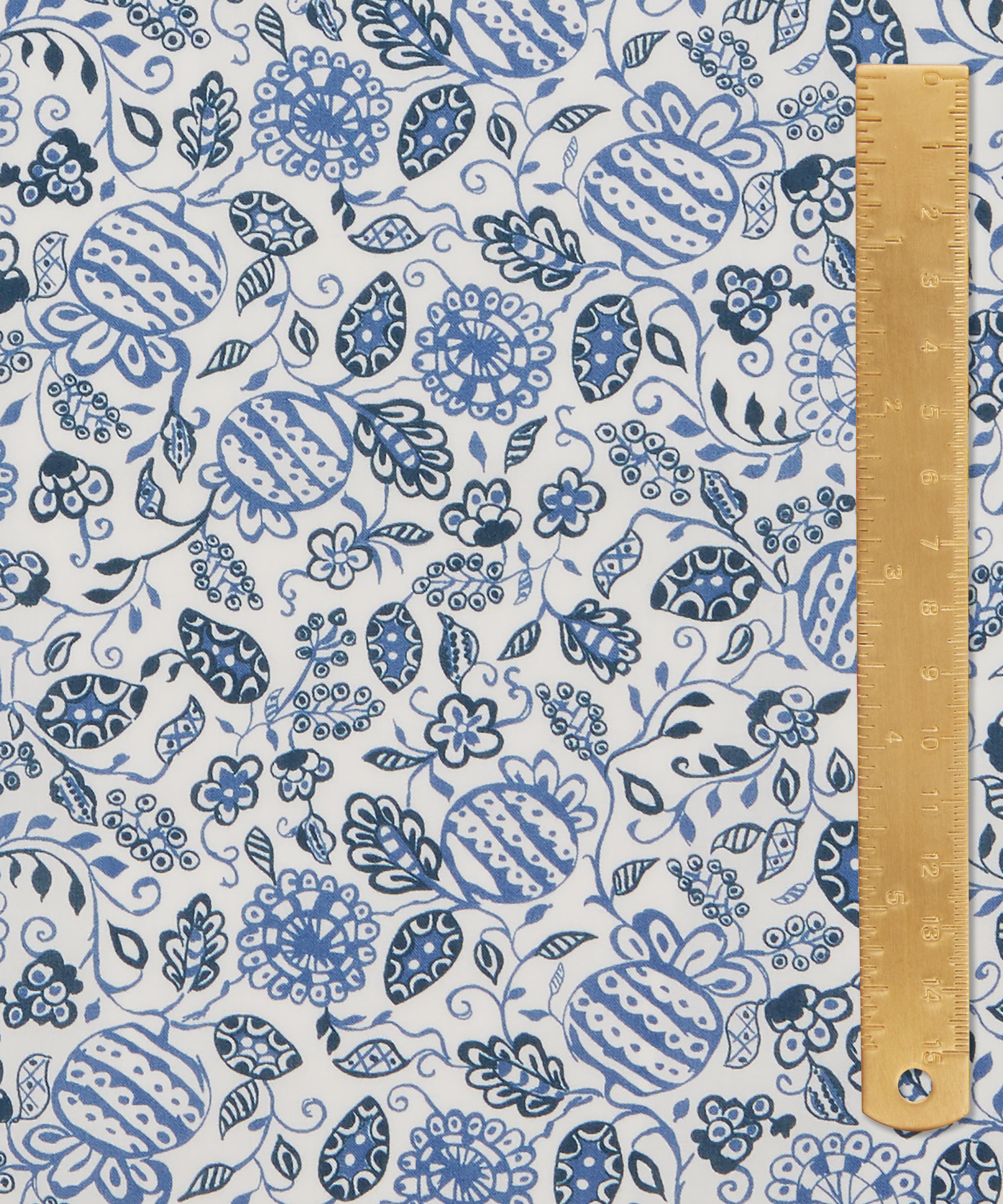 Liberty Fabrics - Eri’s Party Tana Lawn™ Cotton image number 4