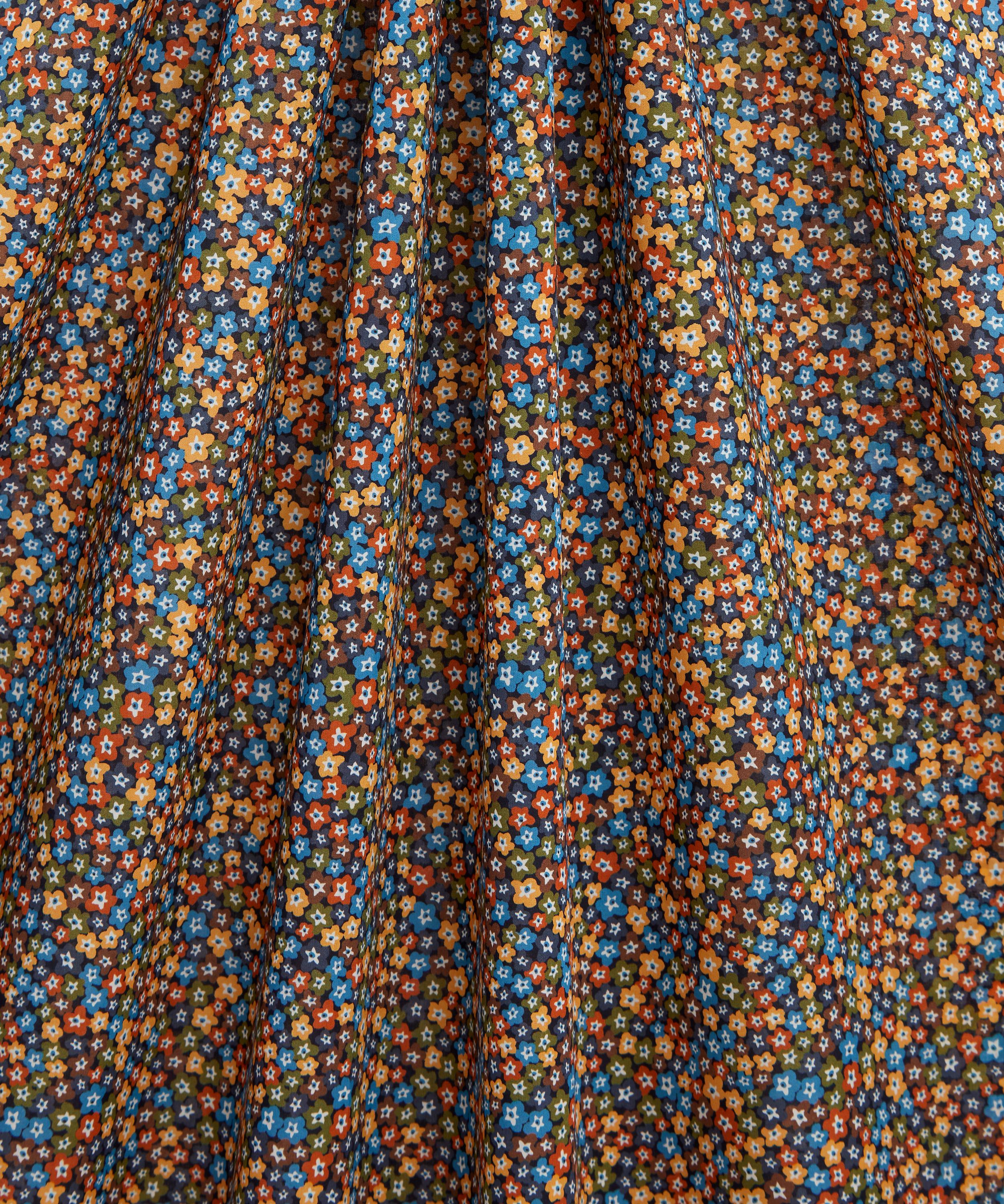 Liberty Fabrics - Floral Charm Tana Lawn™ Cotton image number 2