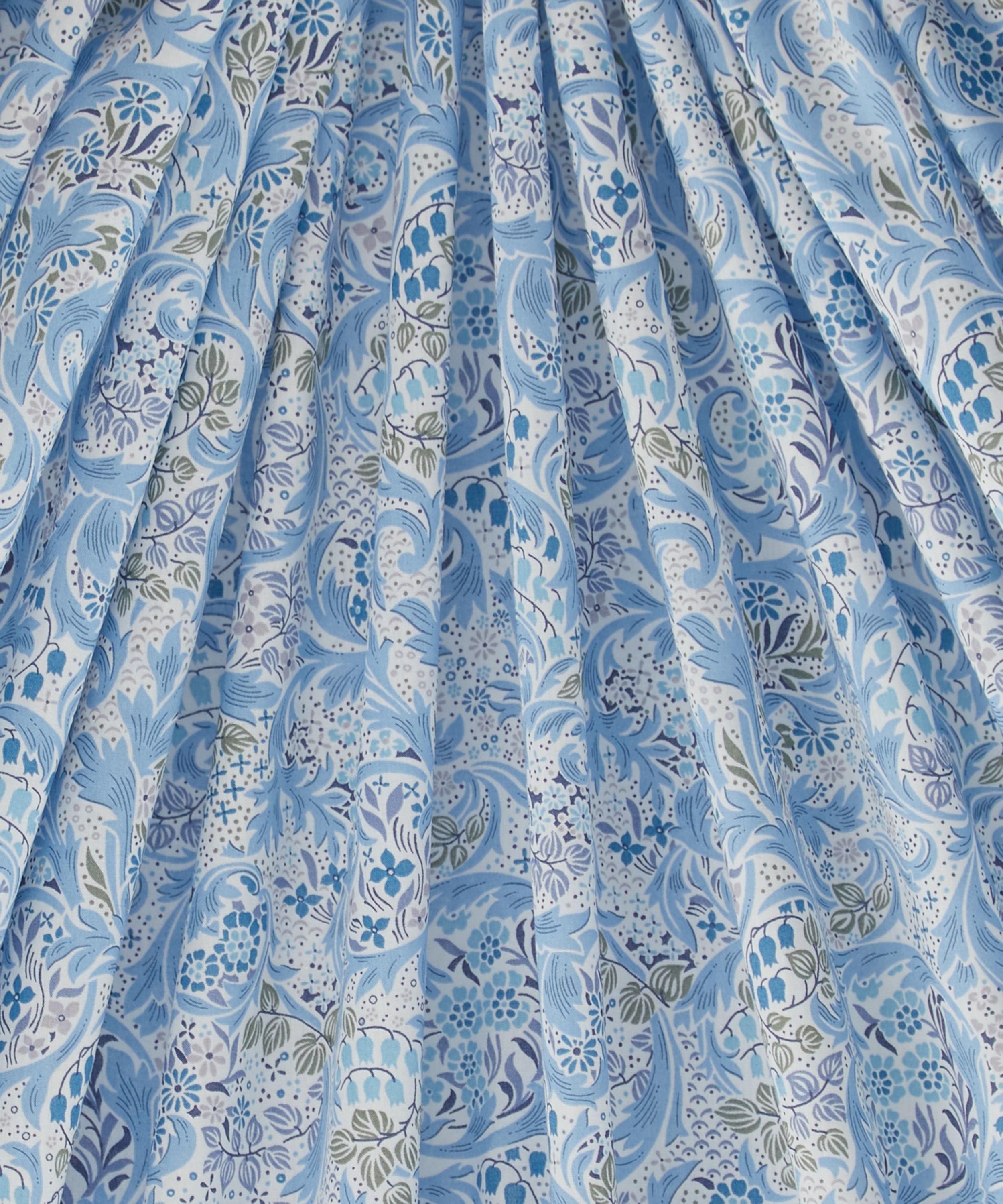 Liberty Fabrics - Sleeping Beauty Tana Lawn™ Cotton image number 2