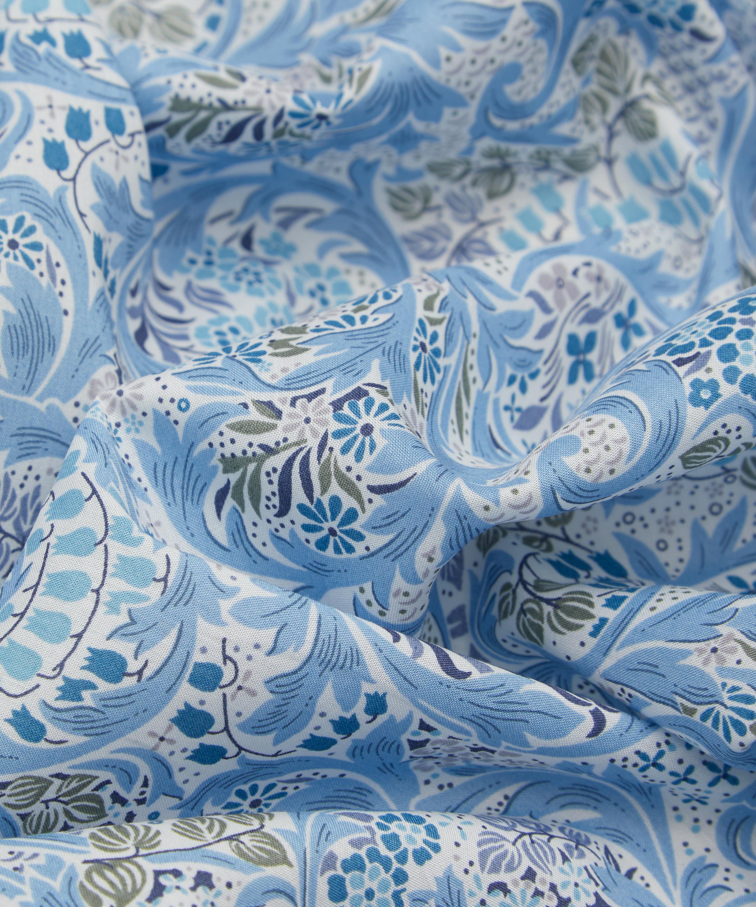 Liberty Fabrics - Sleeping Beauty Tana Lawn™ Cotton image number 3