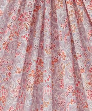 Liberty Fabrics - Sleeping Beauty Tana Lawn™ Cotton image number 2
