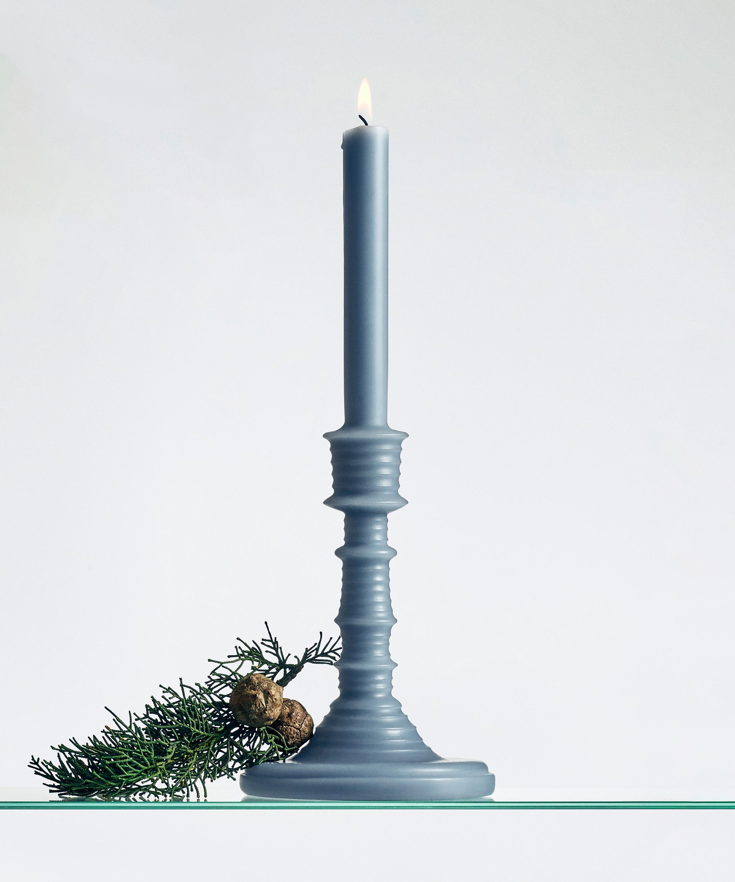 Loewe - Cypress Balls-Scented Chandelier Candle image number 3