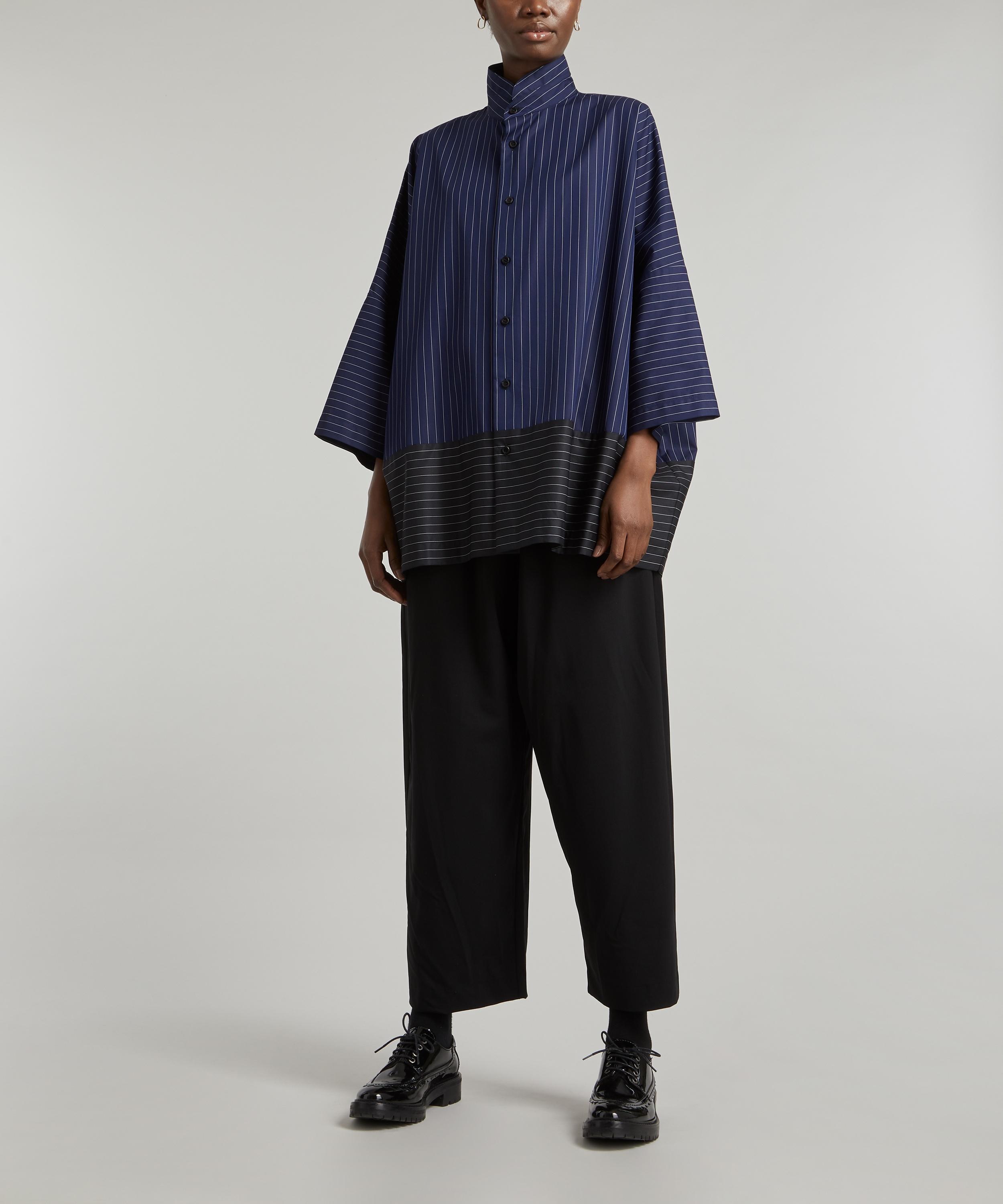 Eskandar - Panelled Edge Slope Shoulder Shirt image number 2