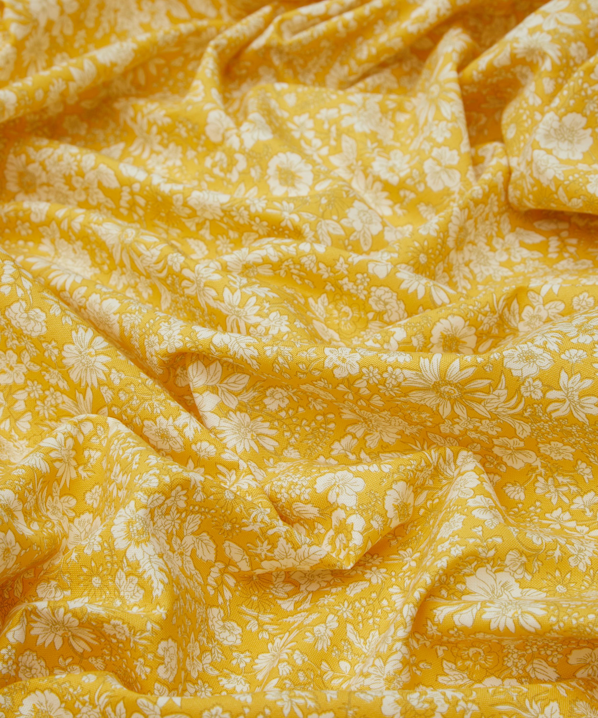 Liberty Fabrics - Emily Silhouette Lasenby Quilting Cotton image number 4