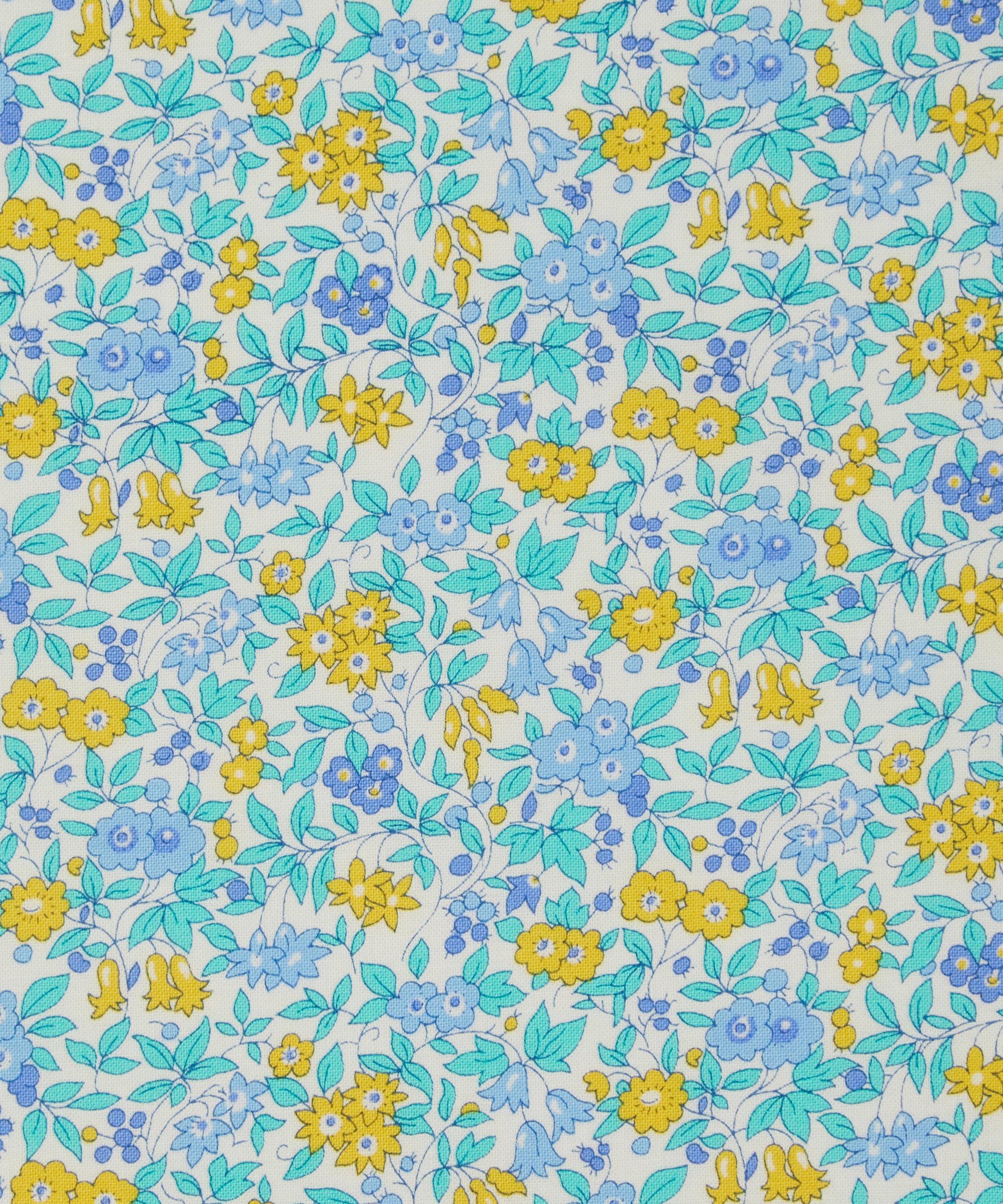 Liberty Fabrics - Forget Me Not Blossom Lasenby Quilting Cotton image number 0
