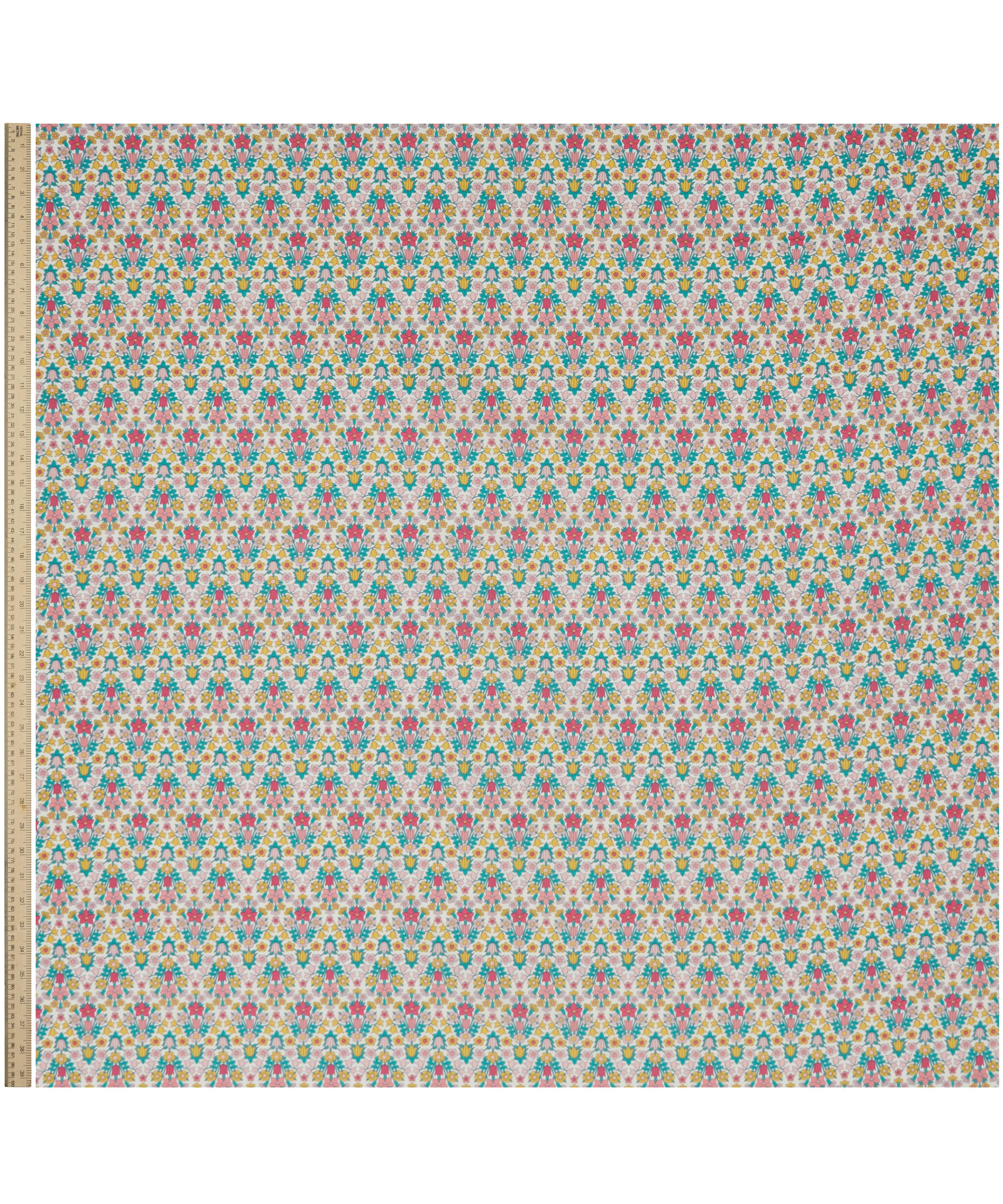 Liberty Fabrics - Hampstead Meadow Lasenby Quilting Cotton image number 2
