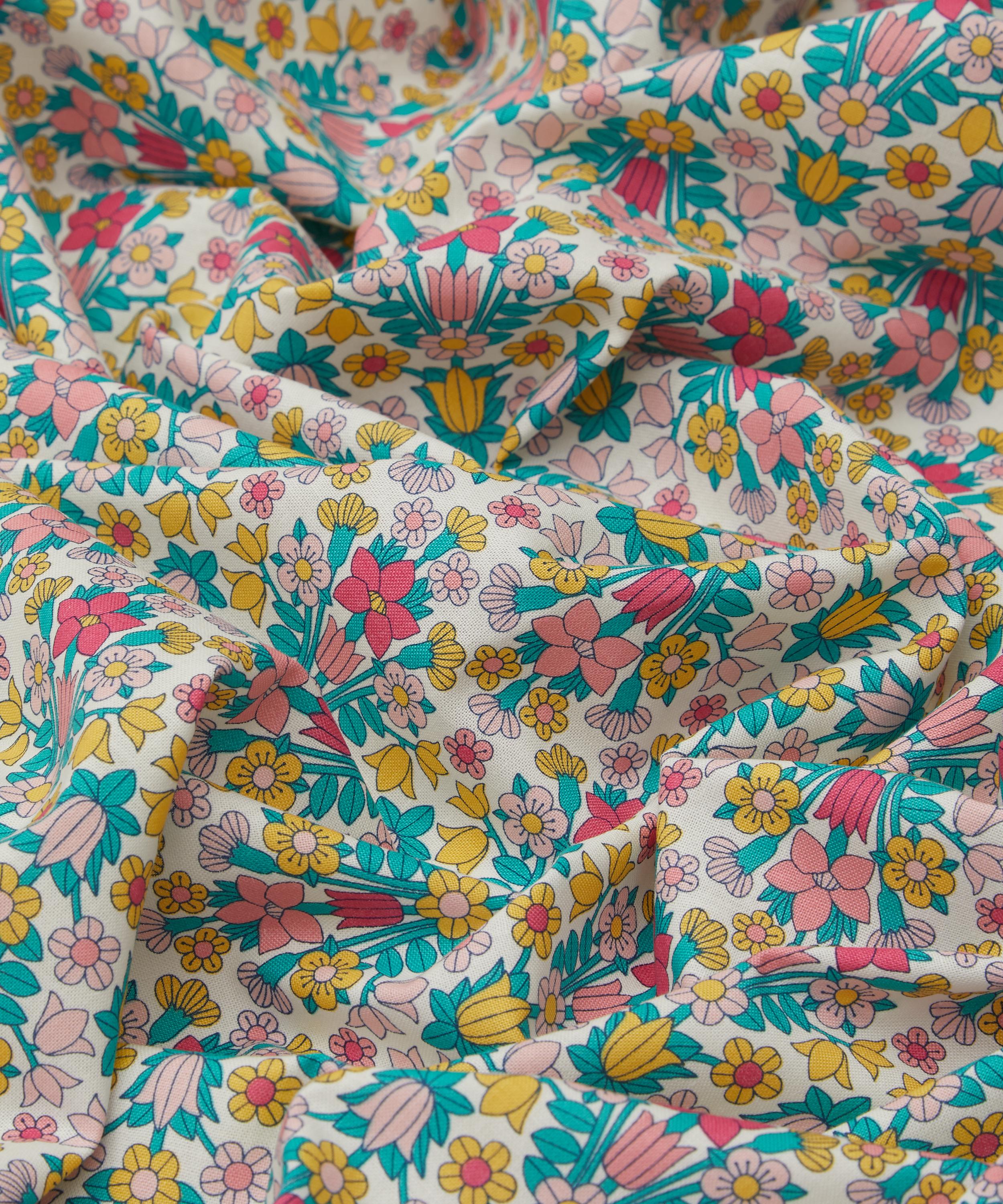Liberty Fabrics - Hampstead Meadow Lasenby Quilting Cotton image number 4