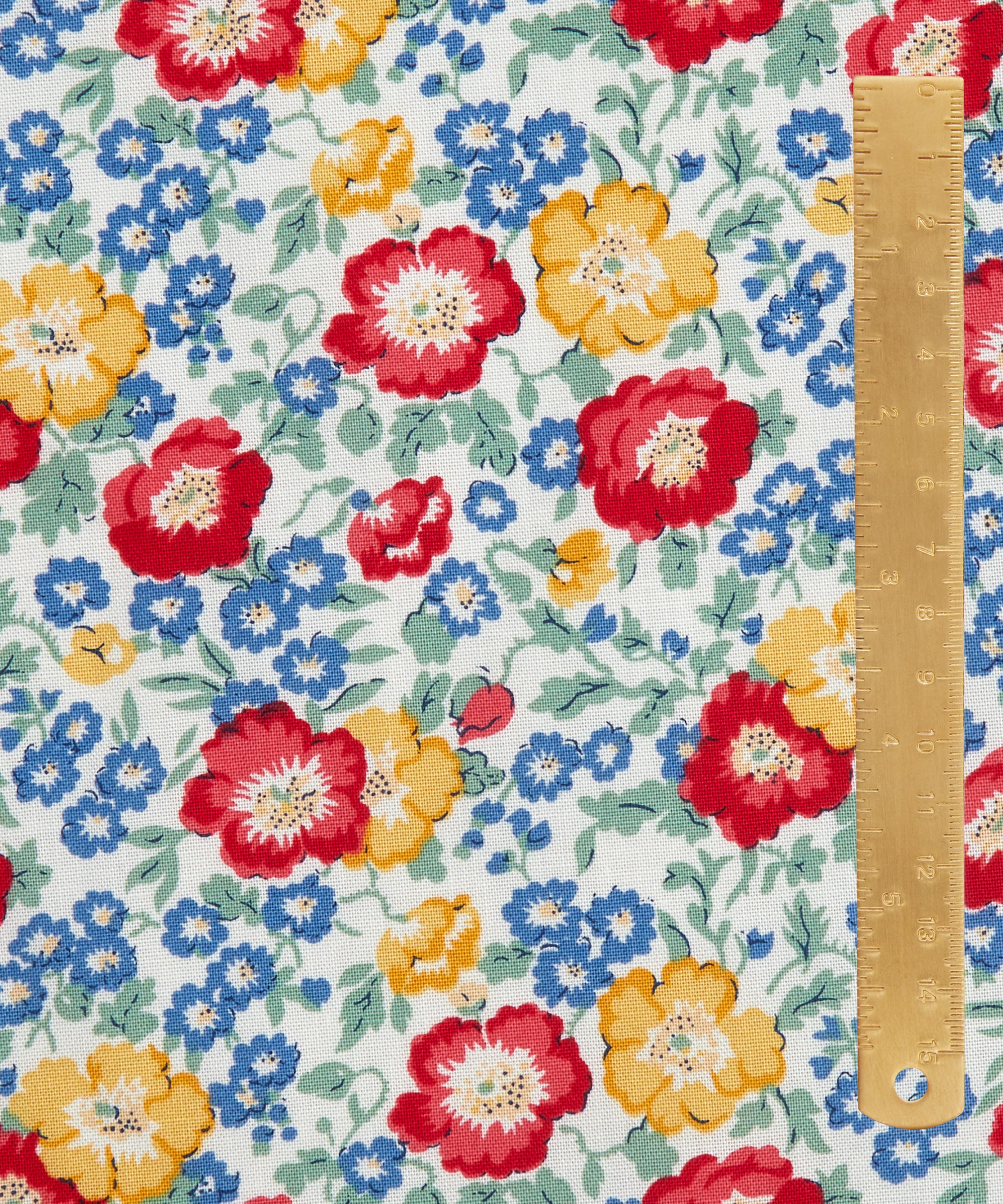 Liberty Fabrics - Coastal Flowers Lasenby Quilting Cotton image number 5