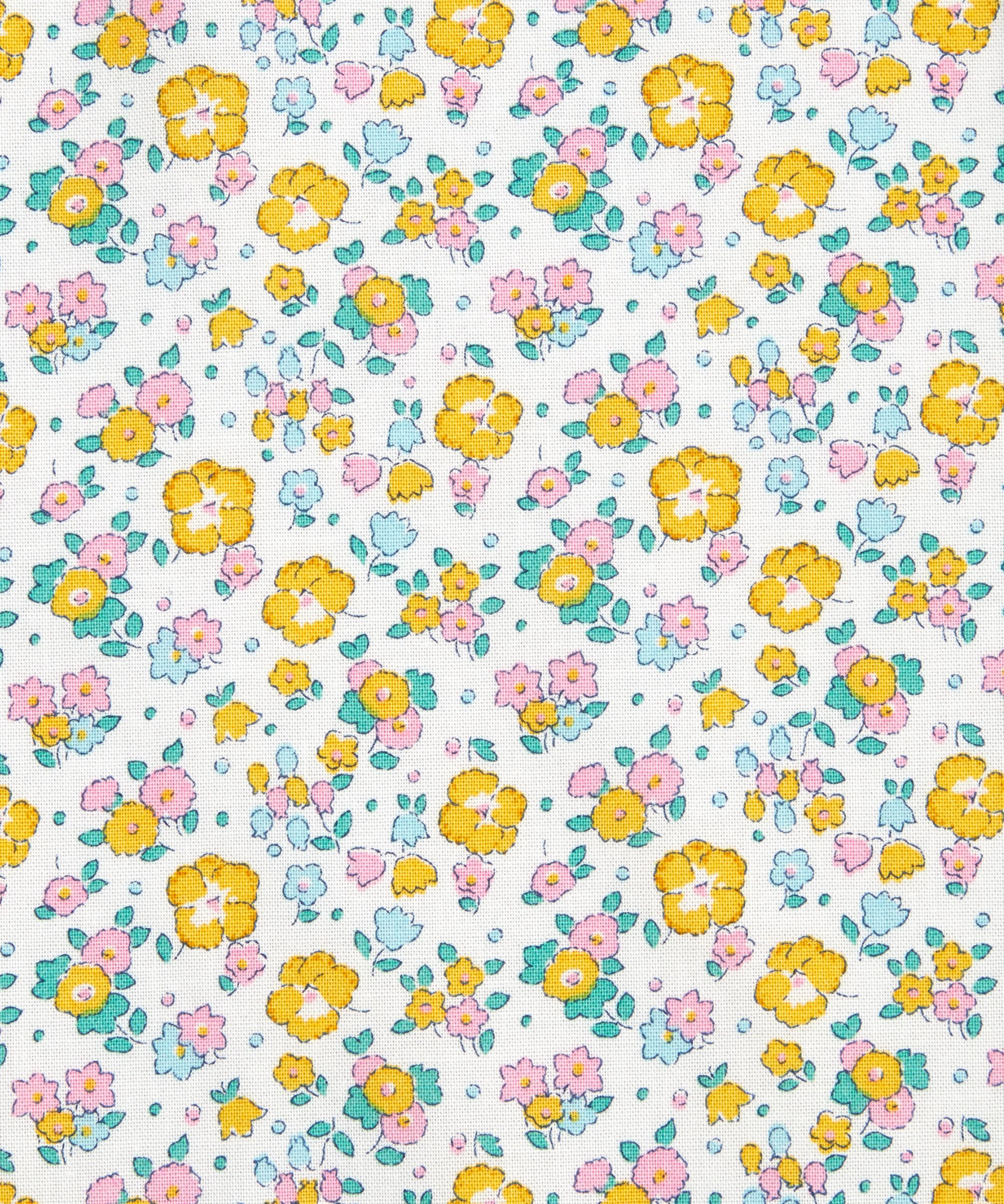 Liberty Fabrics - Seaside Blossom Lasenby Quilting Cotton image number 0