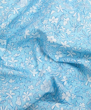 Liberty Fabrics - Summer Sketch Lasenby Quilting Cotton image number 4