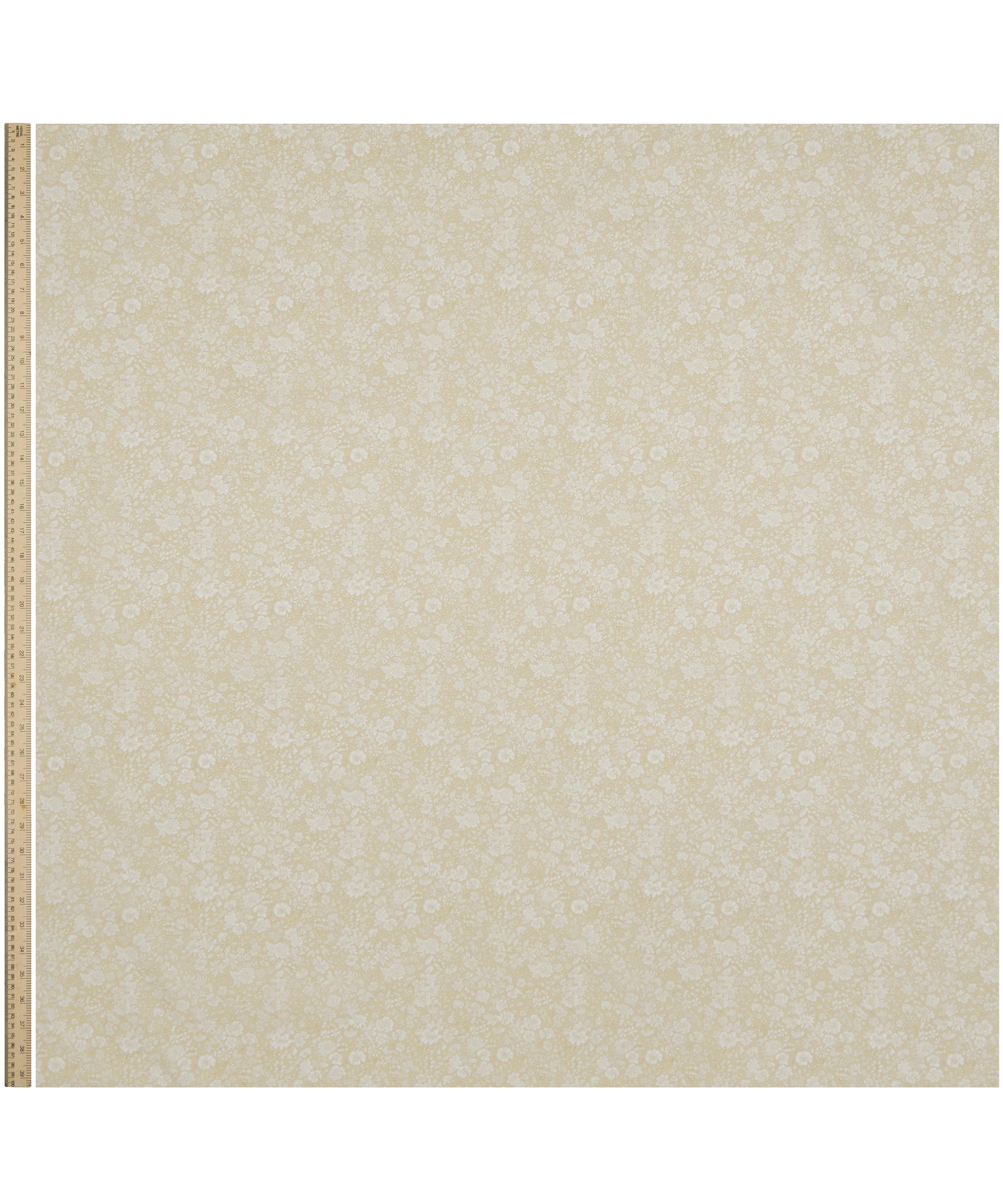 Liberty Fabrics - Cotton Emily Belle Lasenby Quilting Cotton image number 1
