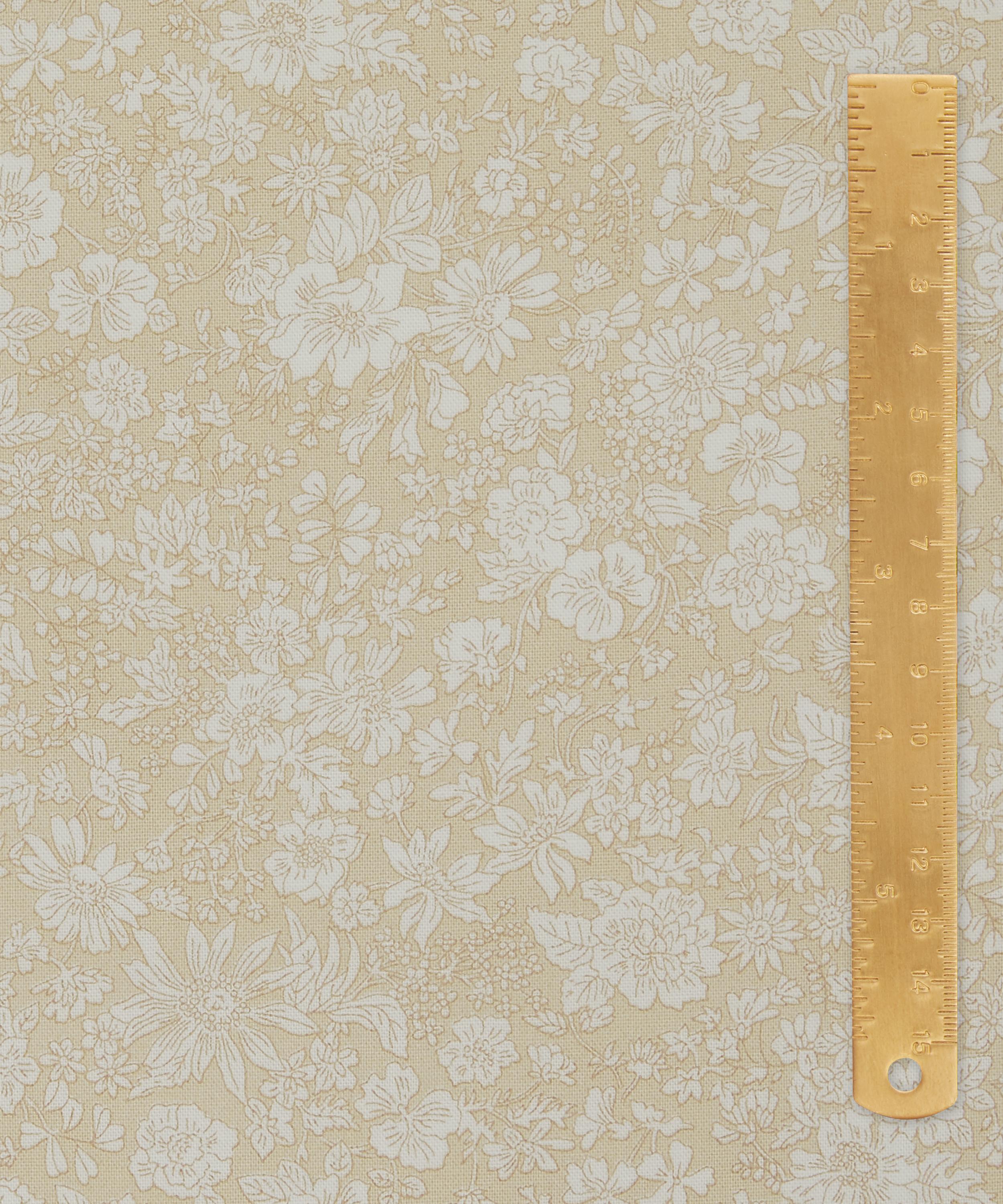 Liberty Fabrics - Cotton Emily Belle Lasenby Quilting Cotton image number 4