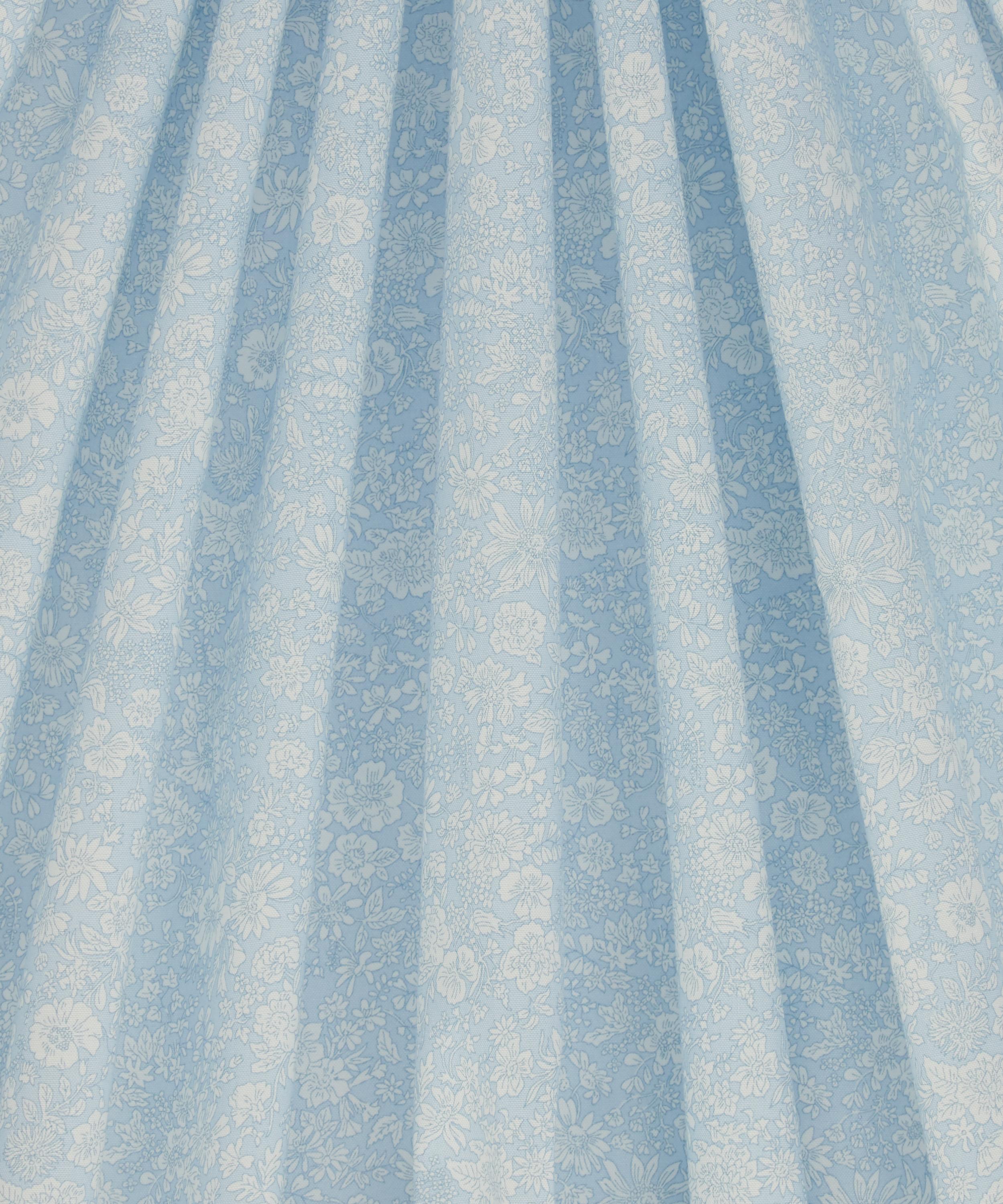 Liberty Fabrics - Pale Sky Emily Belle Lasenby Quilting Cotton image number 2