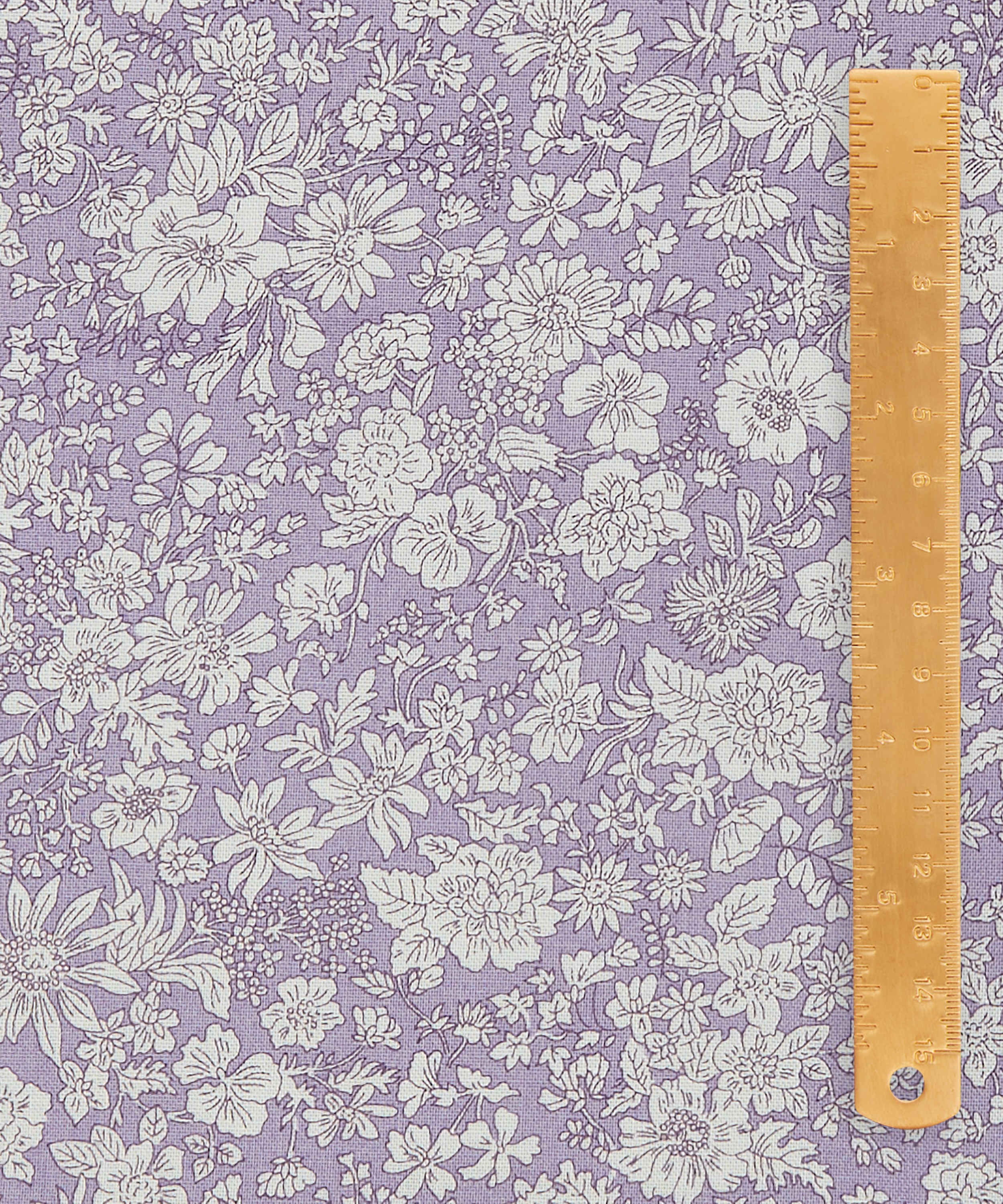 Liberty Fabrics - Mauve Emily Belle Lasenby Quilting Cotton image number 4