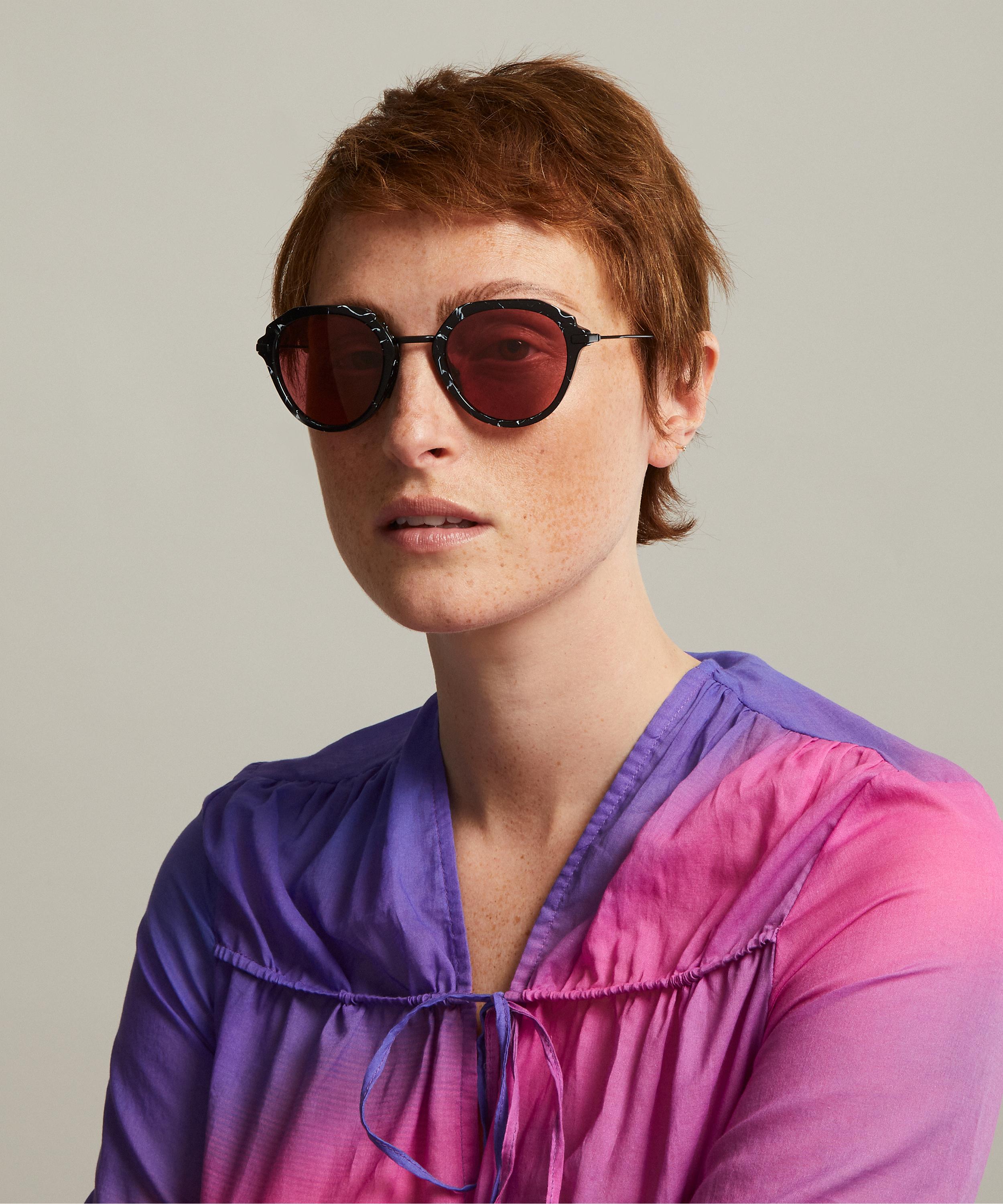 Round sunglasses prada online