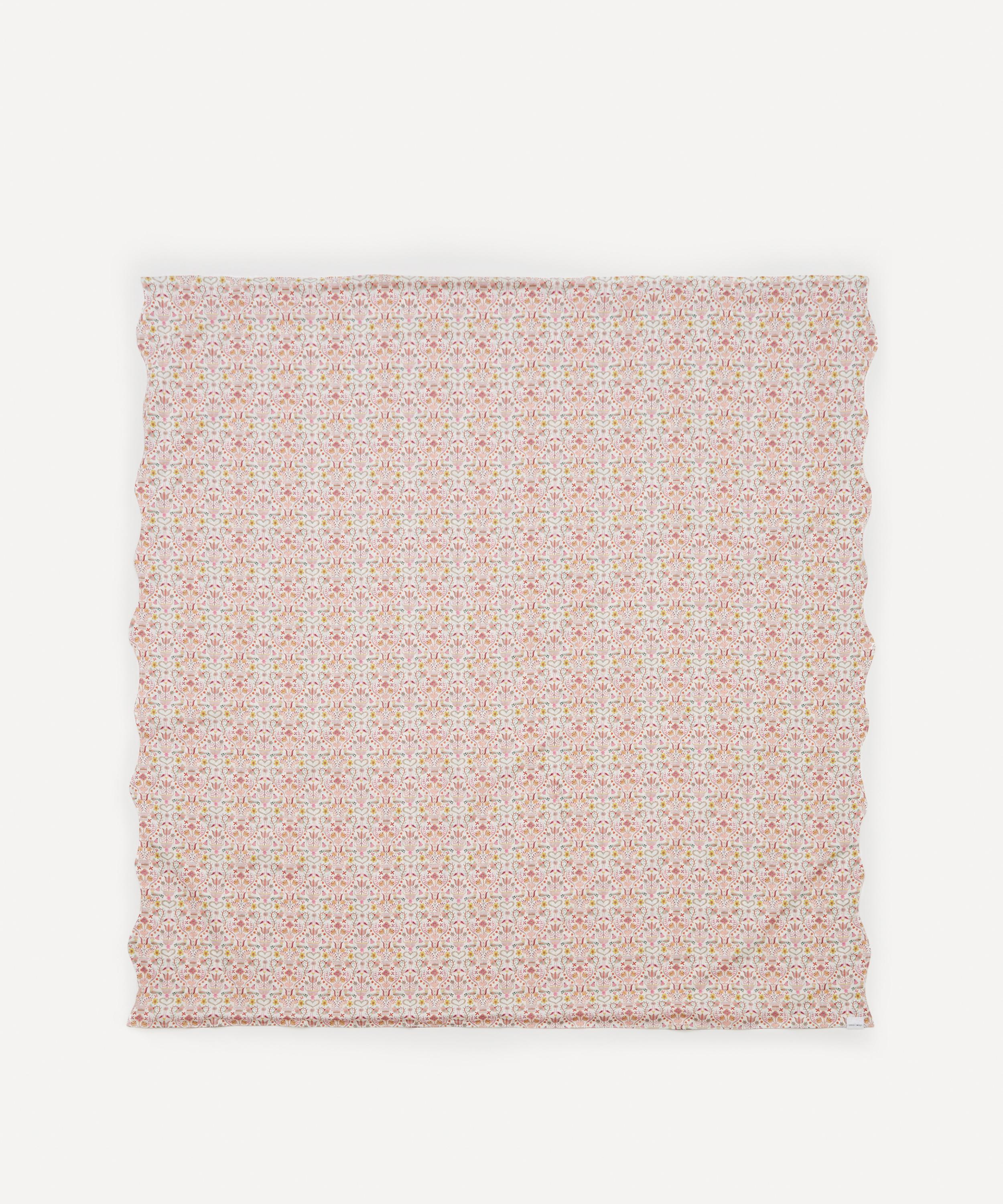 Coco & Wolf - Love Birds and Mitsi Valeria Wavy Edge Tablecloth Medium image number 0