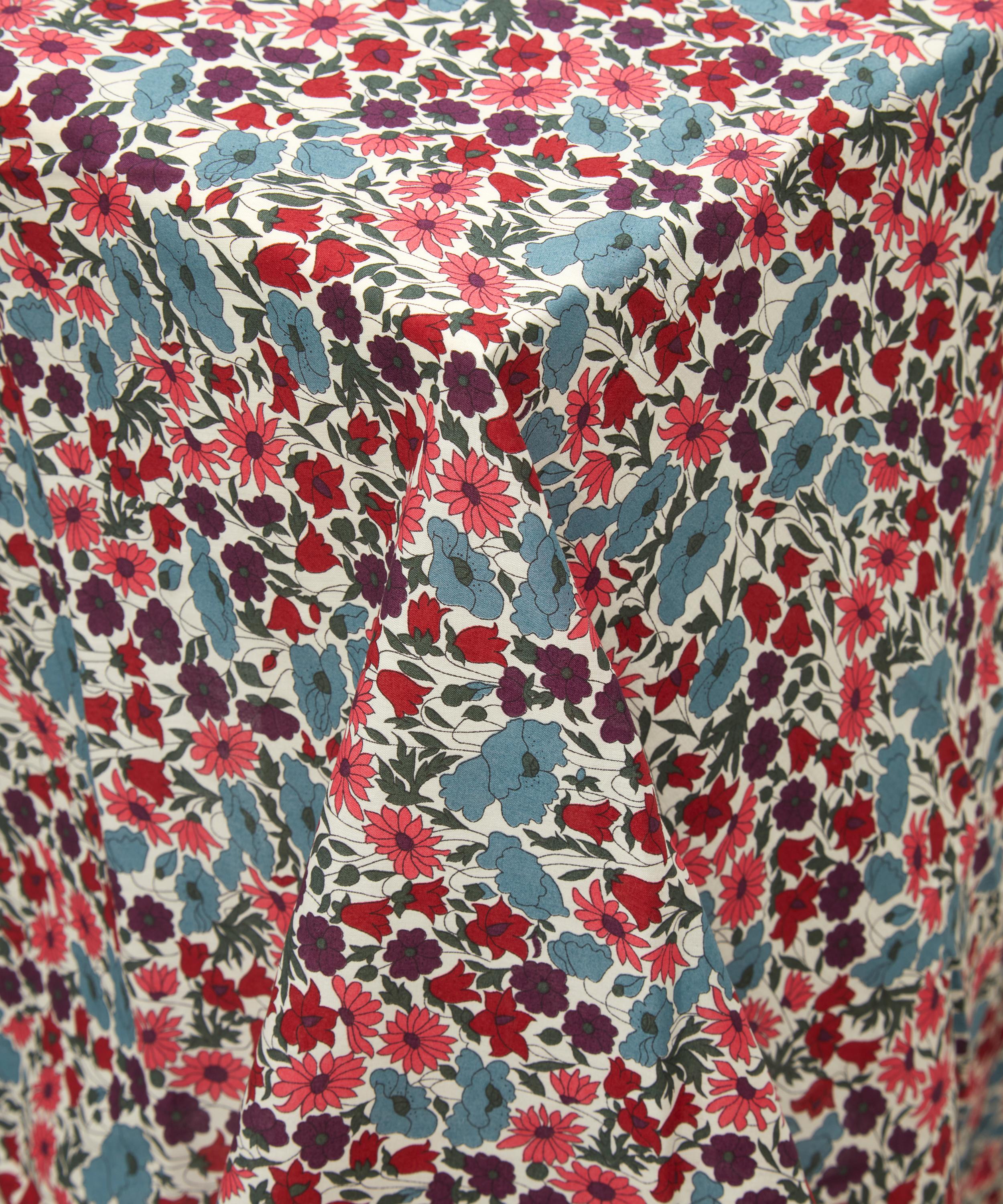 Coco & Wolf - Poppy and Daisy Frill Edge Tablecloth Medium image number 4