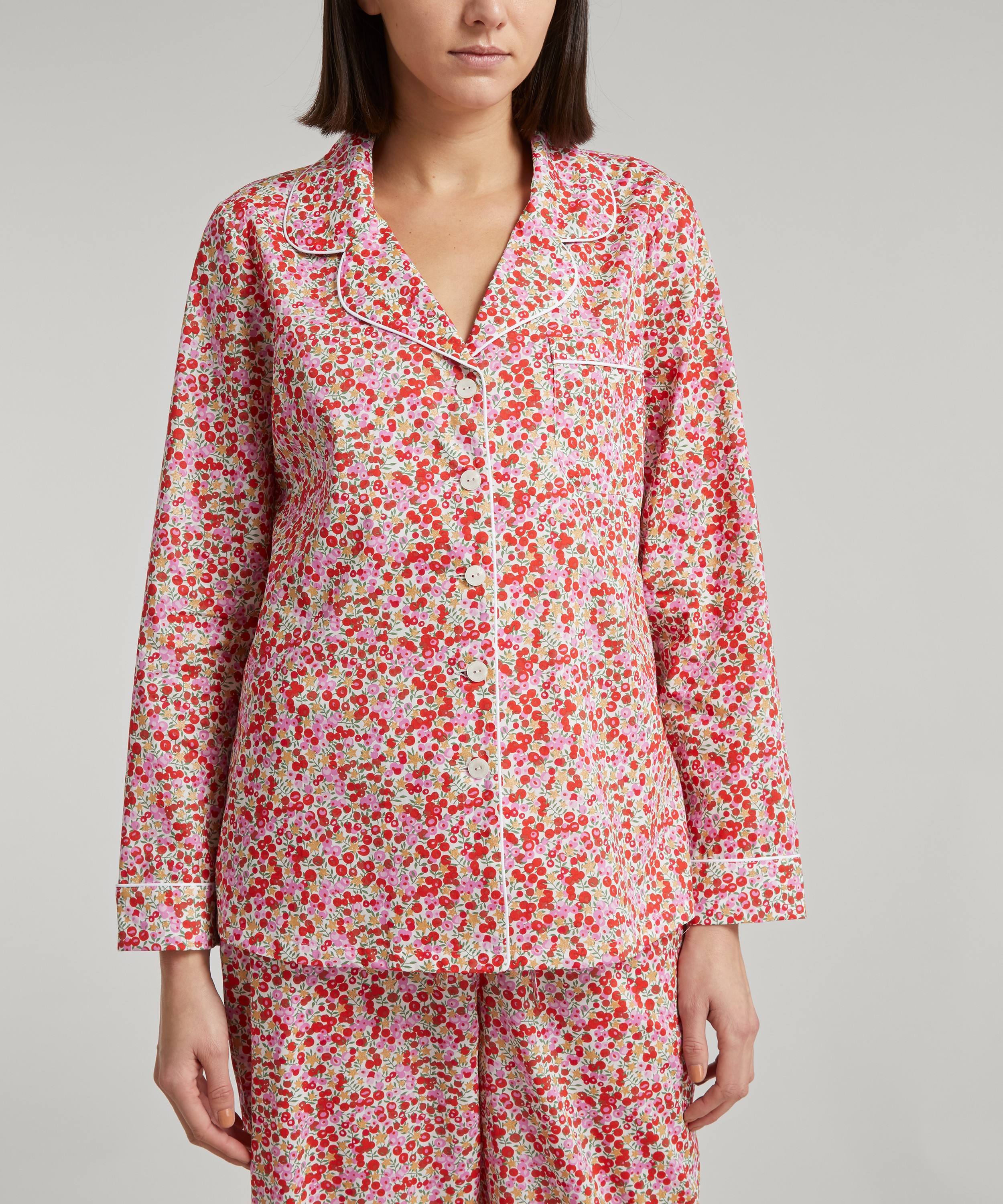Liberty - Wiltshire Stars Tana Lawn™ Cotton Pyjama Set image number 4