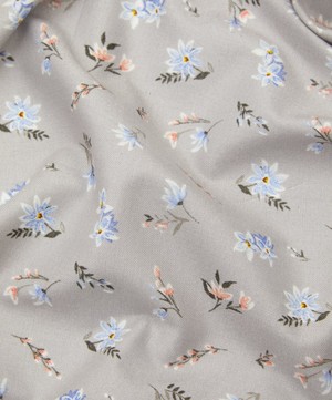 Liberty Fabrics - Half-Metre Pre-Cut Winterbourne Lawn Lasenby Quilting Cotton image number 2