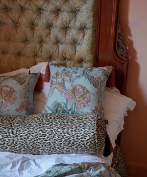 House of Hackney - Artemis Medium Linen Tassel Cushion image number 1