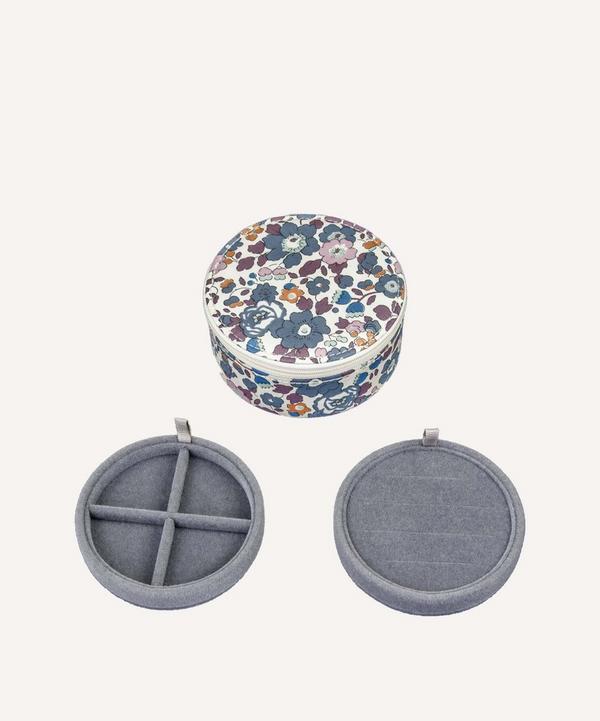 Bon Dep - Betsy Tana Lawn™ Cotton Round Jewellery Box image number null