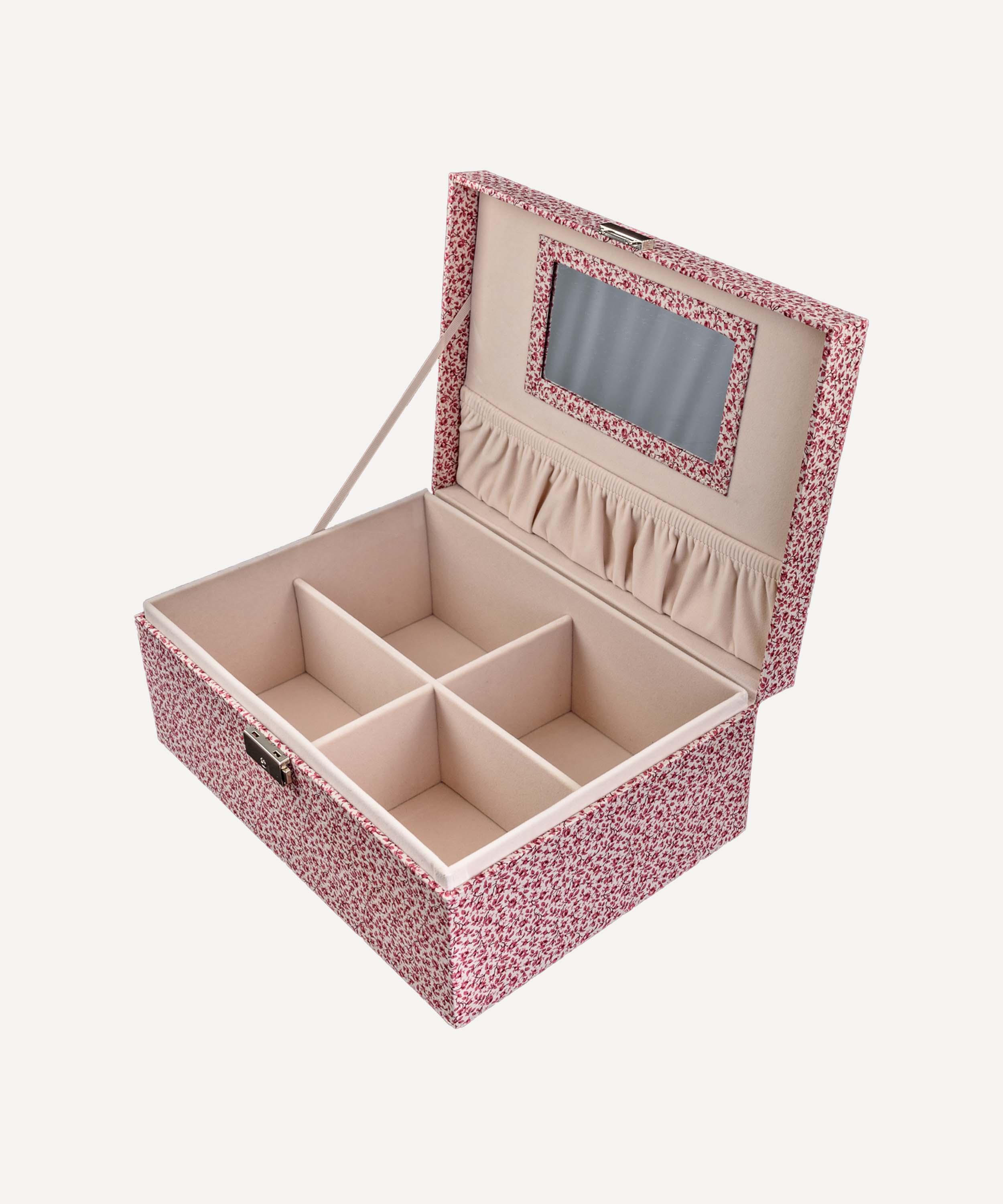 Bon Dep - Michael Tana Lawn™ Cotton Square Jewellery Box image number 2