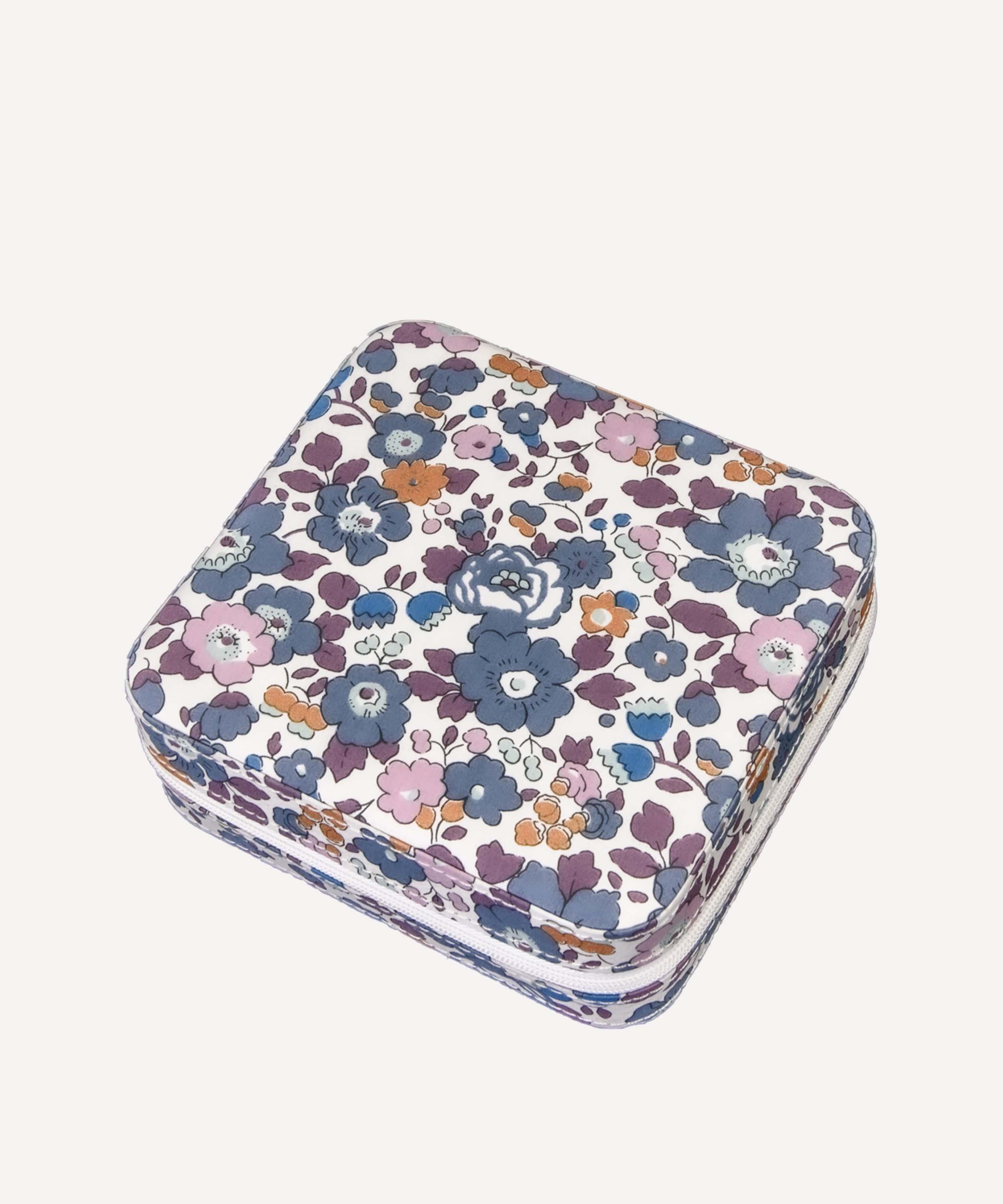 Bon Dep - Betsy Tana Lawn™ Cotton Jewellery Box image number 0