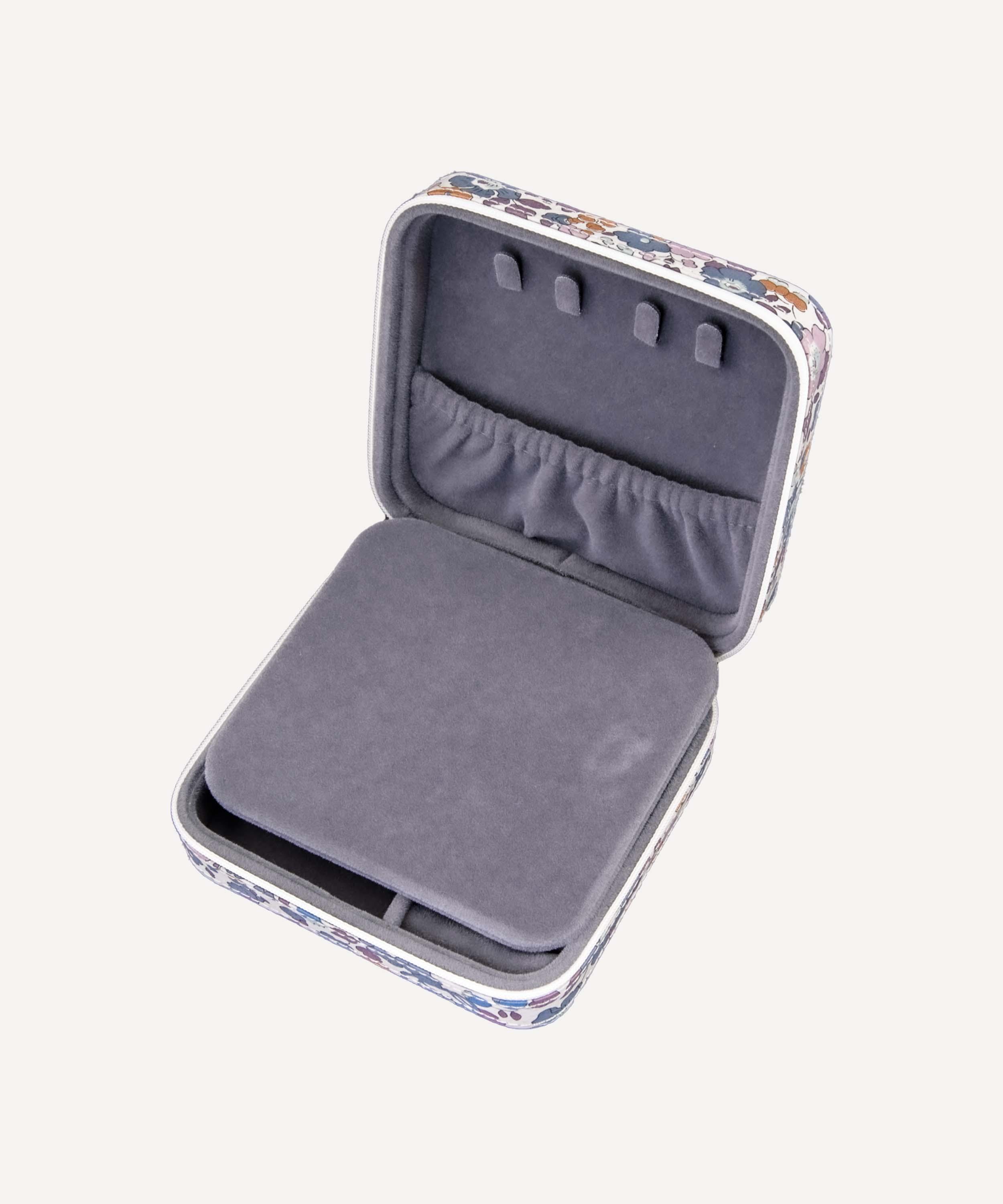Bon Dep - Betsy Tana Lawn™ Cotton Jewellery Box image number 2